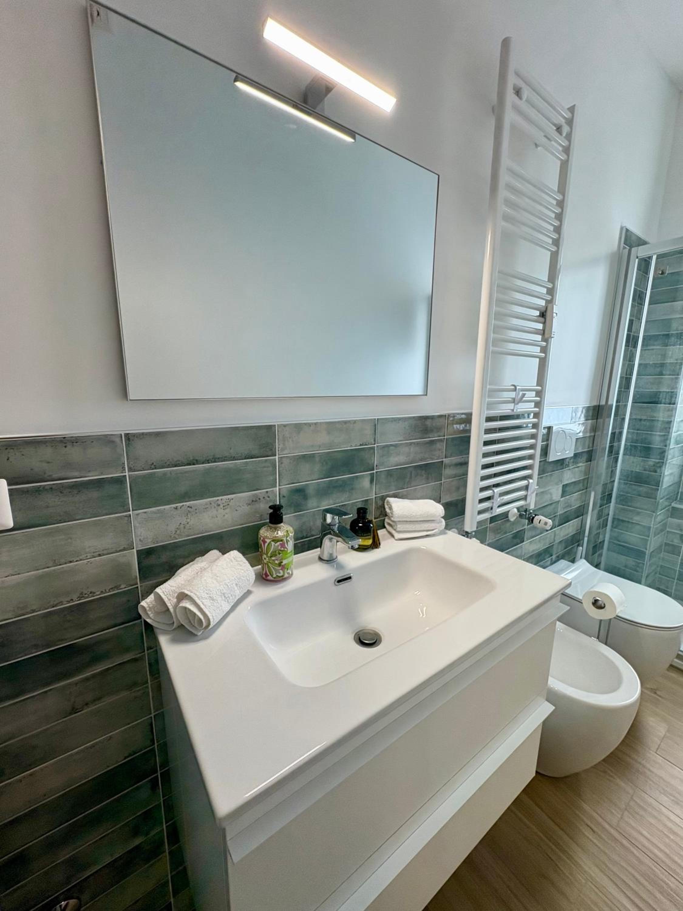 Milan Loreto Apartment 15 mins from Duomo - M1 rovereto