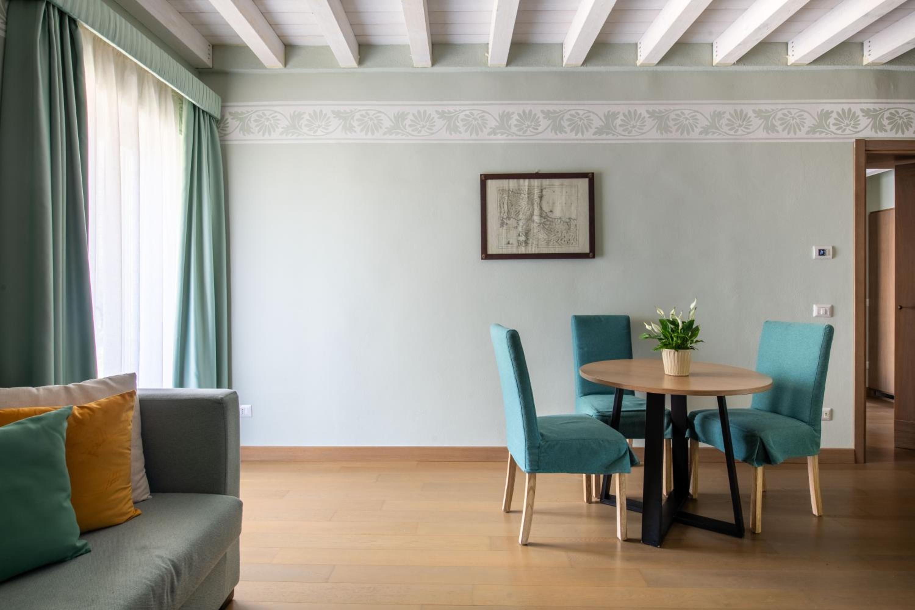 Palazzo De Gregorio - Apartments