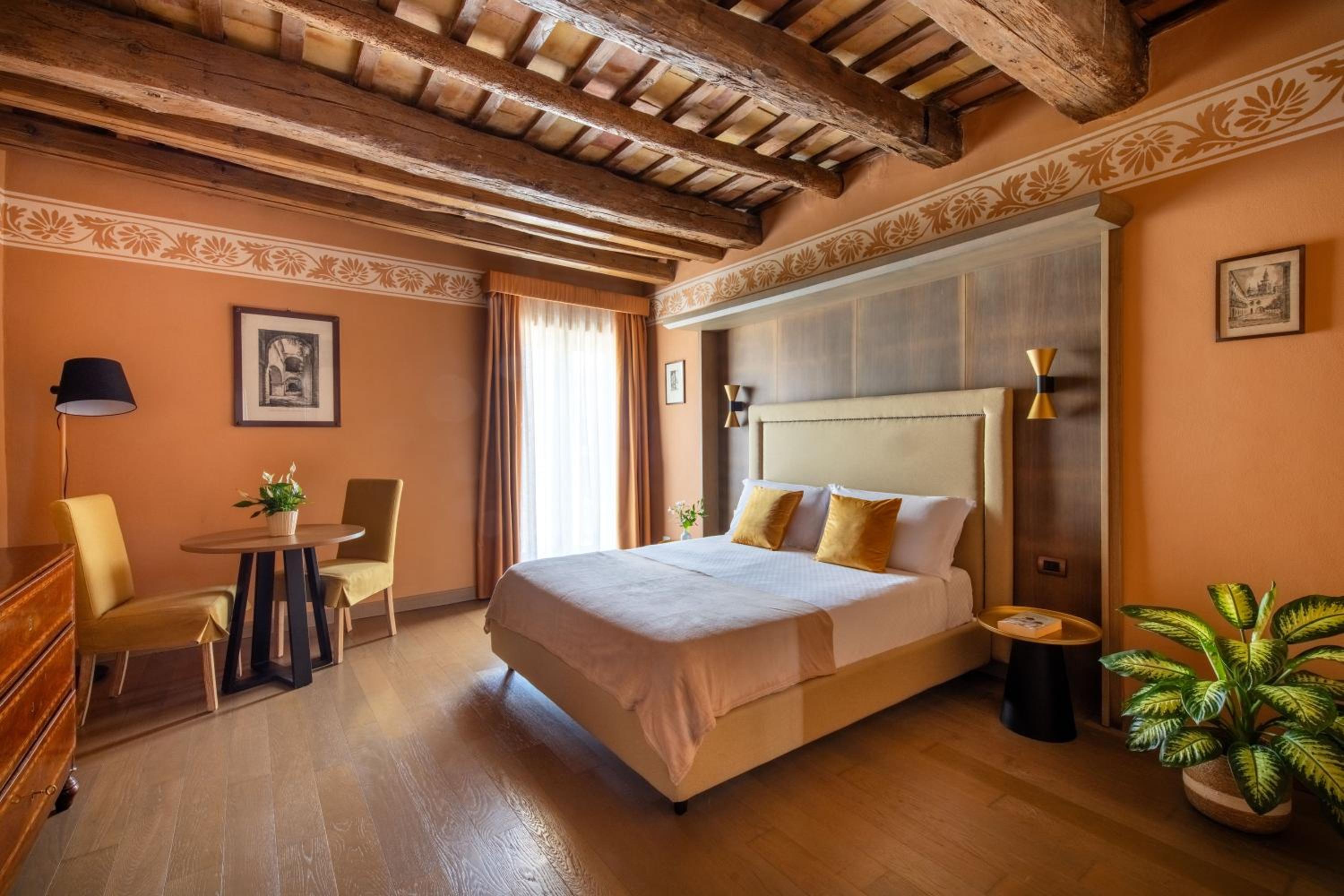 Palazzo De Gregorio - Apartments