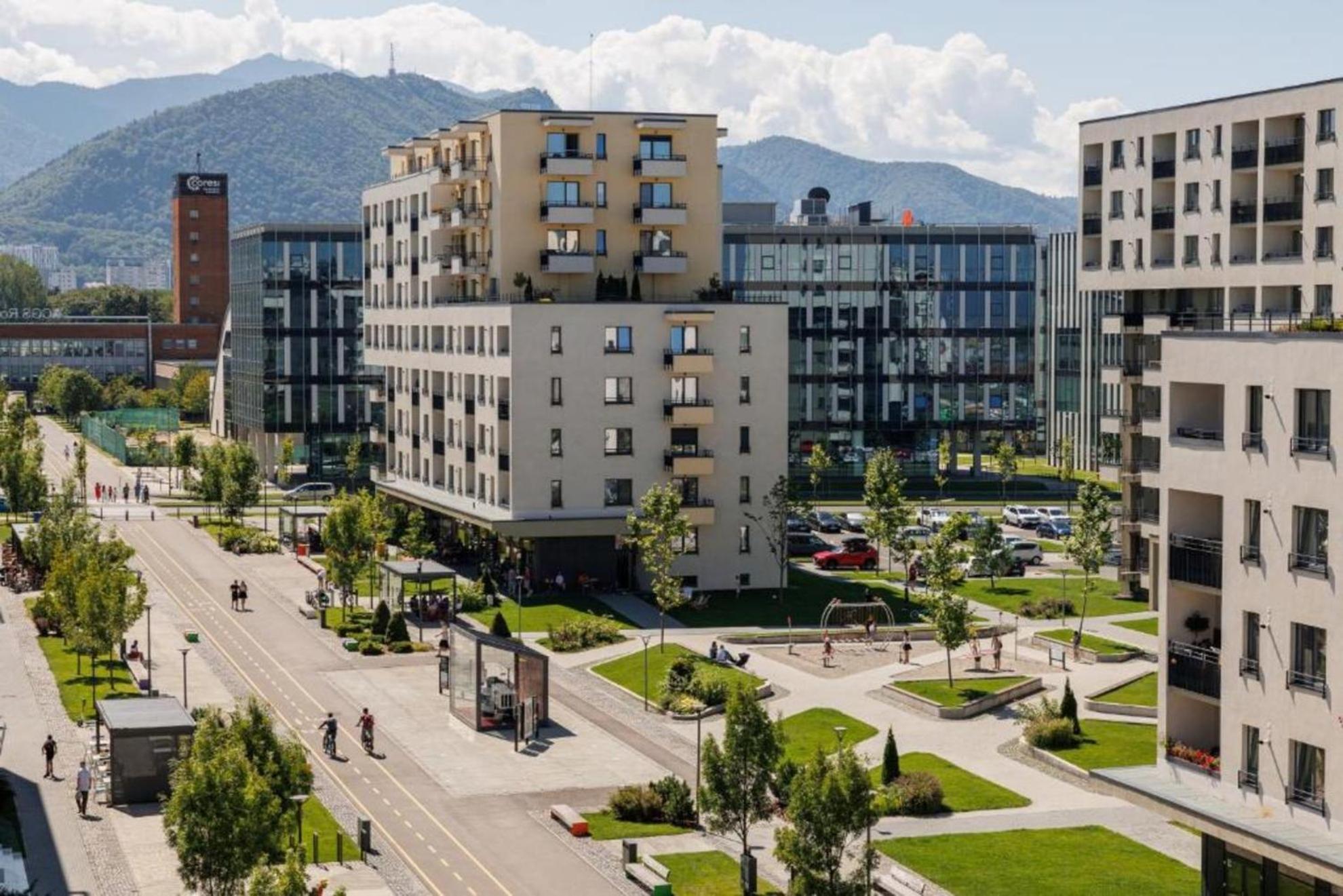 Plermont Luxury Apartments Coresi Kasper