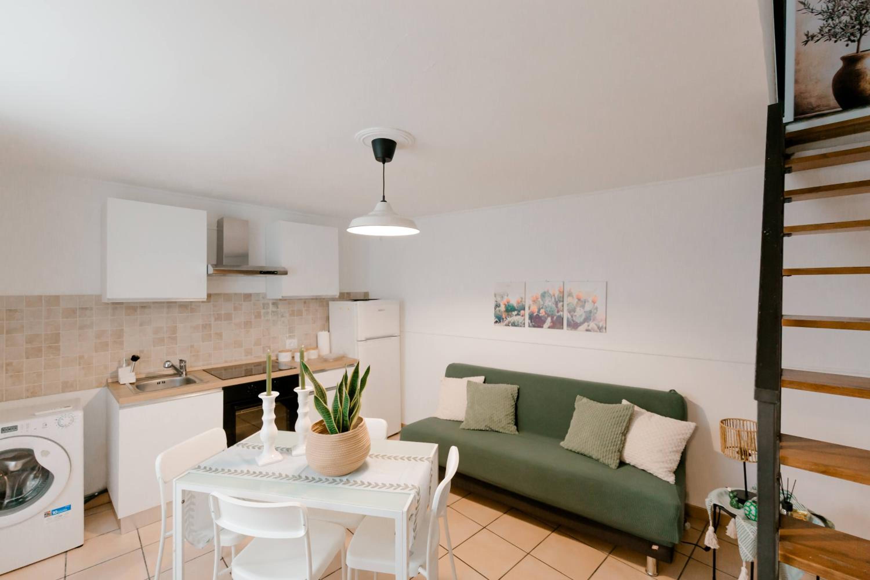 Loft Moderno Centro , Villa Bellini , Bedda Matri