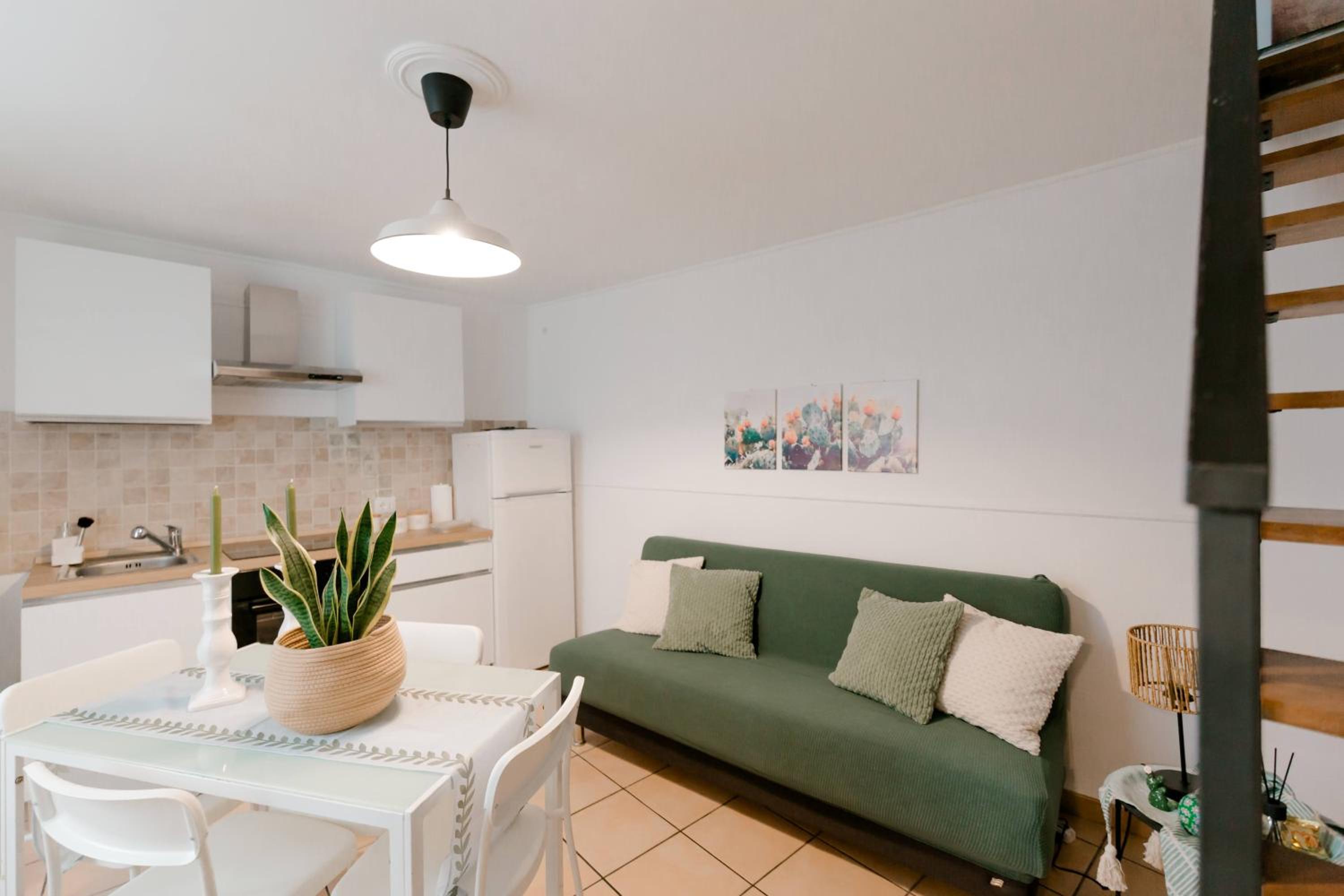 Loft Moderno Centro , Villa Bellini , Bedda Matri