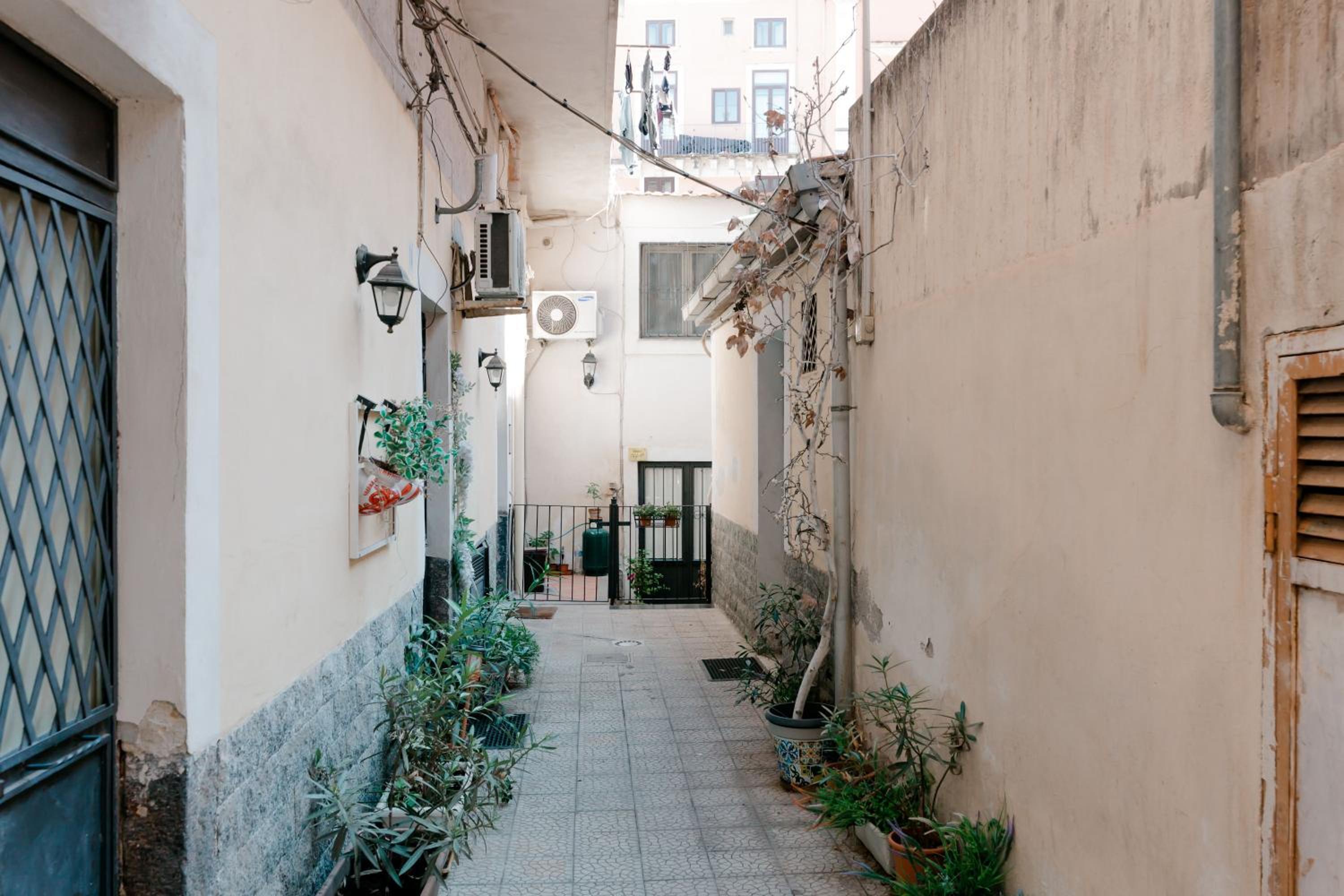 Loft Moderno Centro , Villa Bellini , Bedda Matri