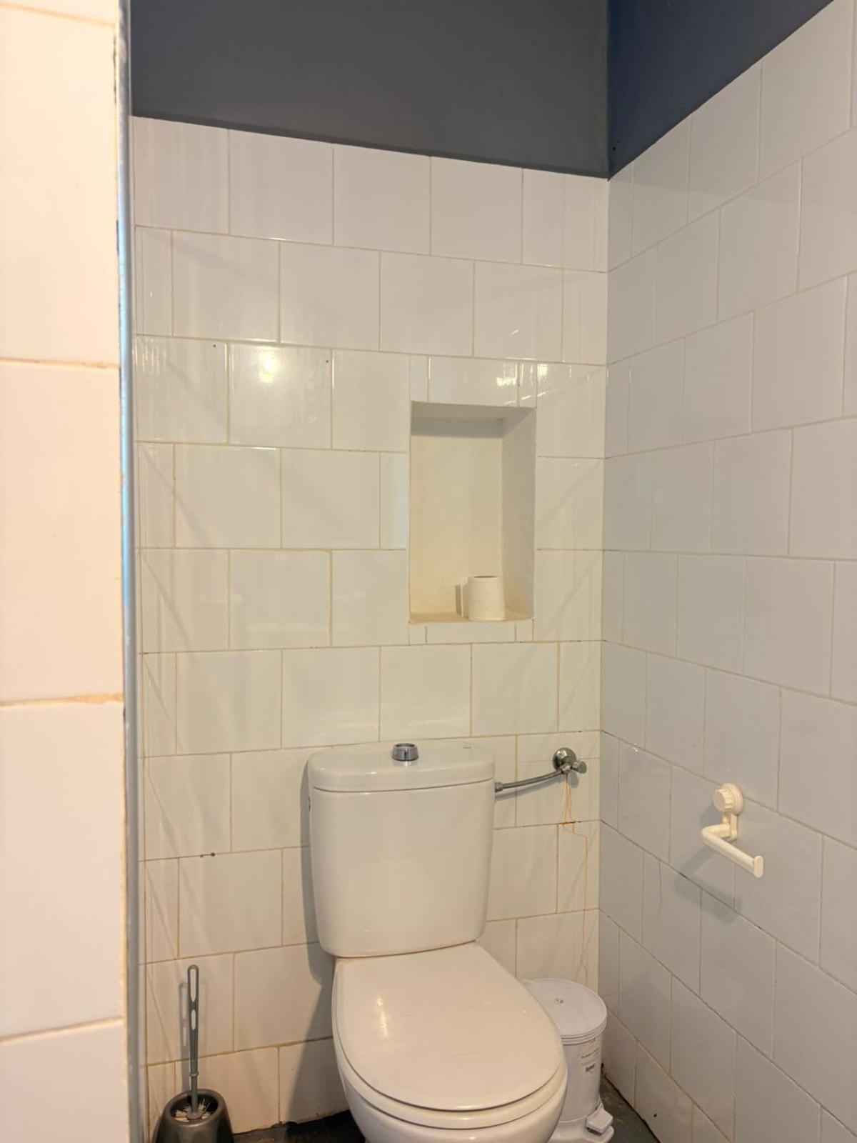 ASARAG GUEST HOUSE, YOGA & Surf