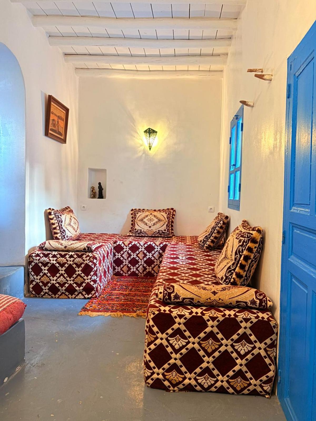 ASARAG GUEST HOUSE, YOGA & Surf