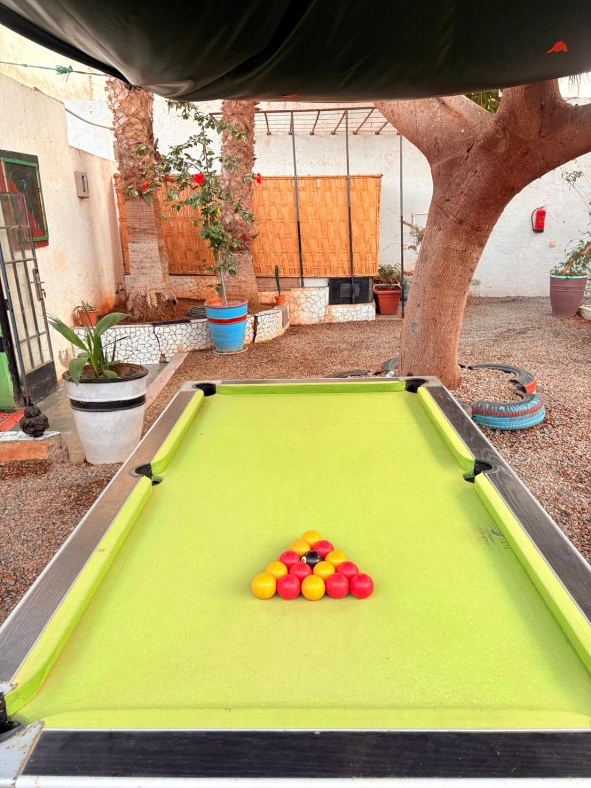 ASARAG GUEST HOUSE, YOGA & Surf