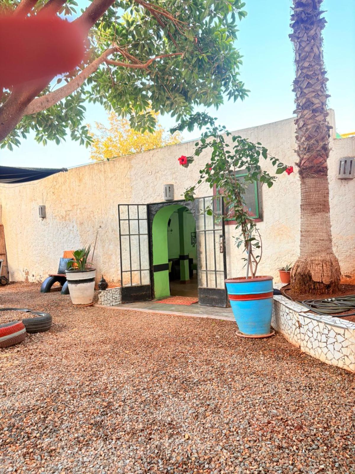 ASARAG GUEST HOUSE, YOGA & Surf
