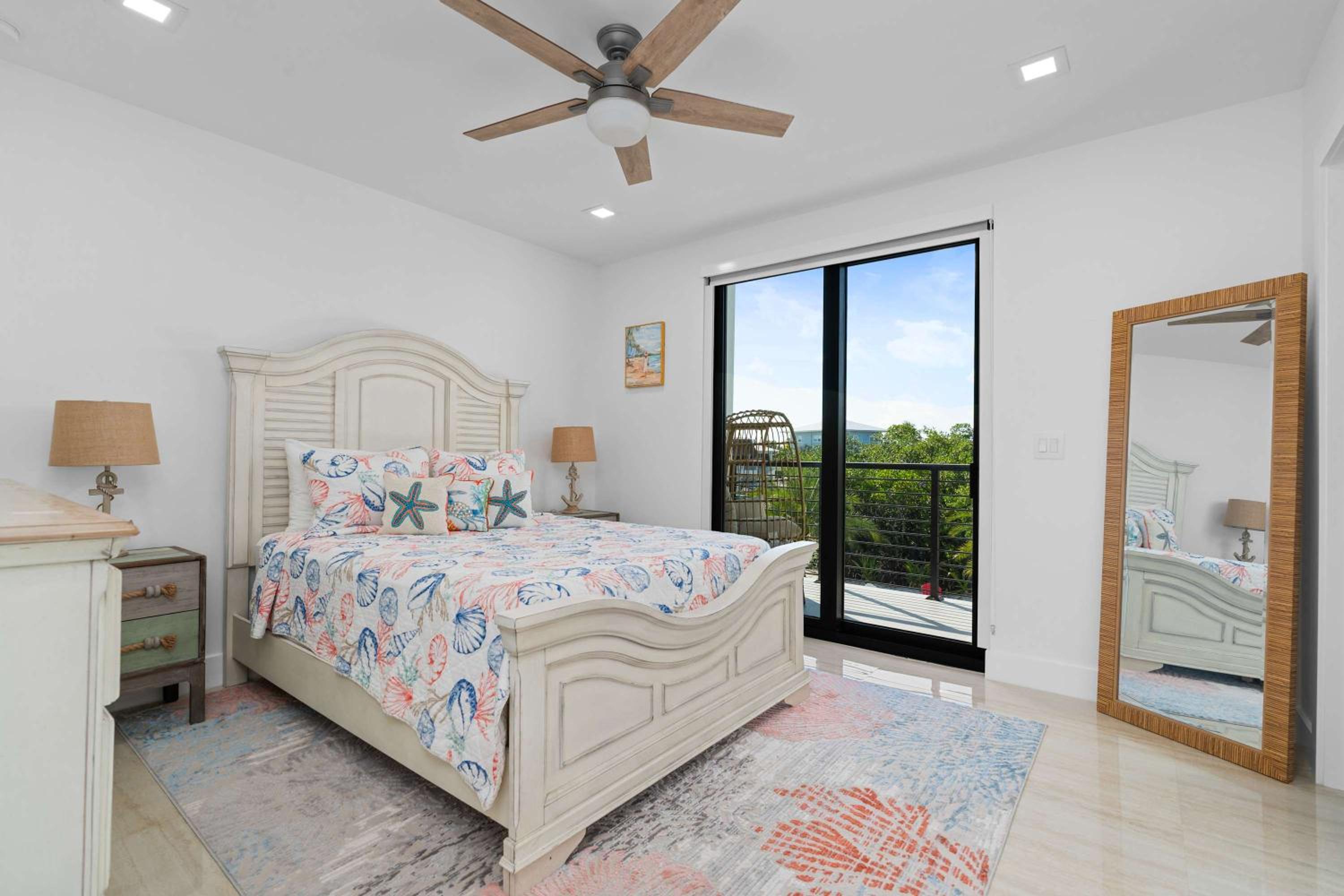 Ocean Muse - Lux Waterfront Escape - Pool - Dock