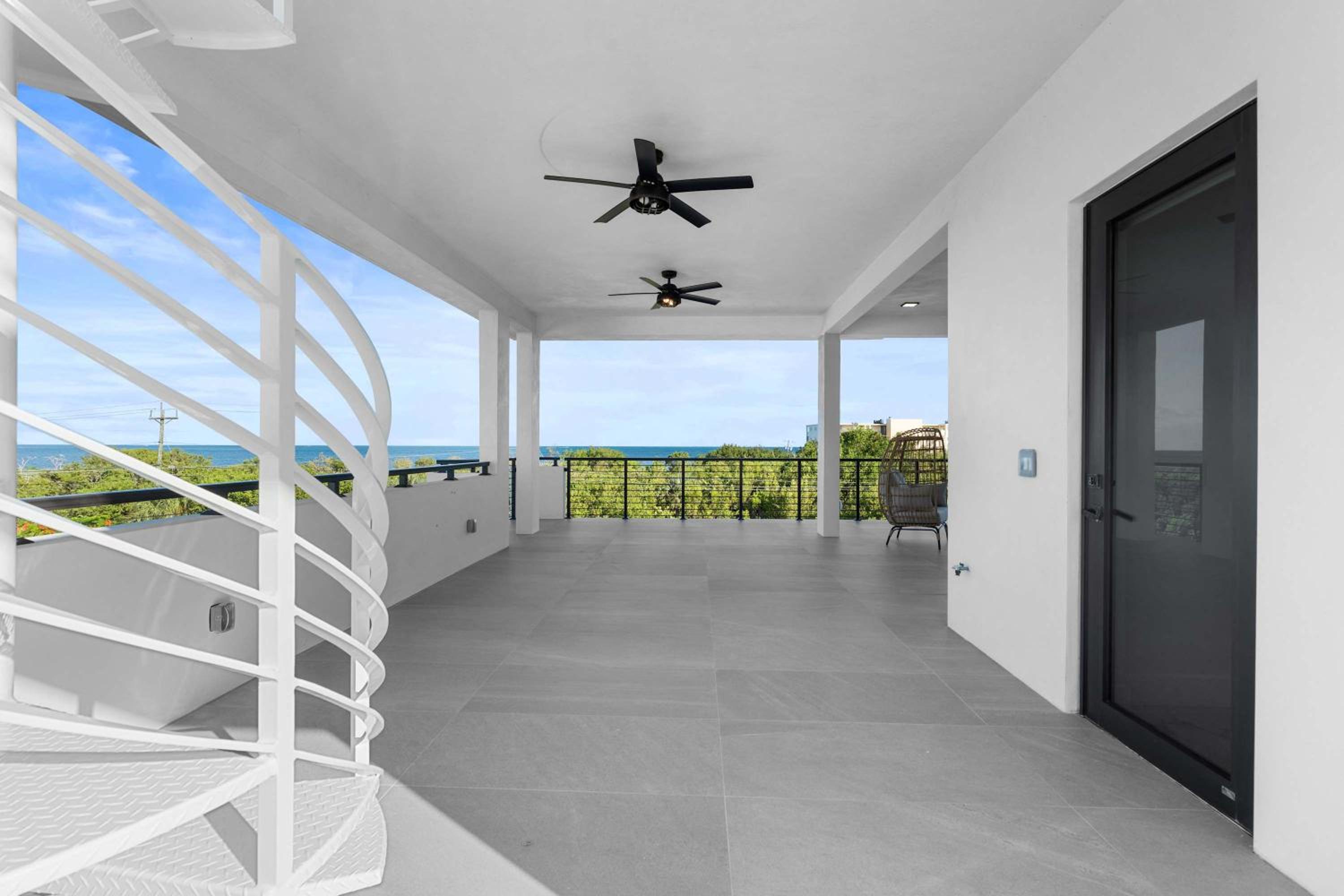 Ocean Muse - Lux Waterfront Escape - Pool - Dock