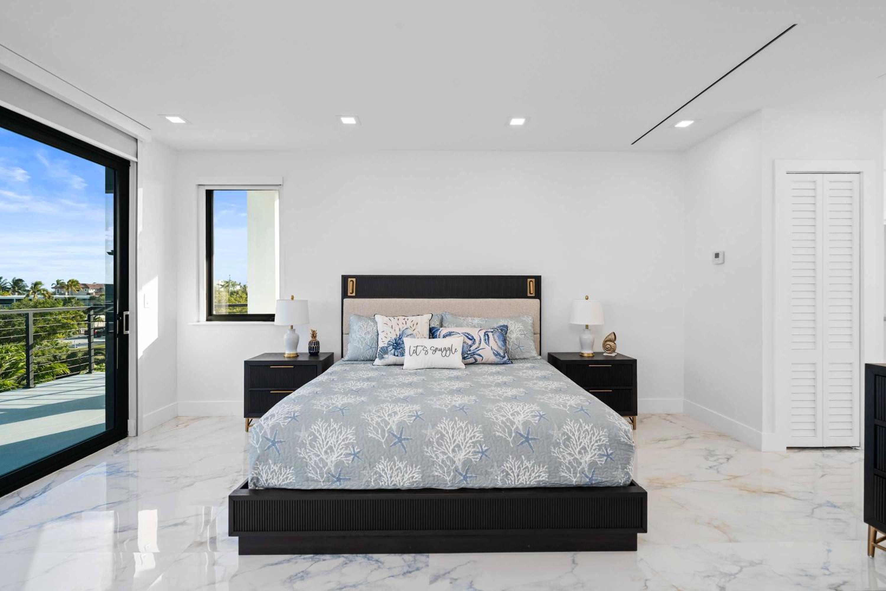 Ocean Muse - Lux Waterfront Escape - Pool - Dock