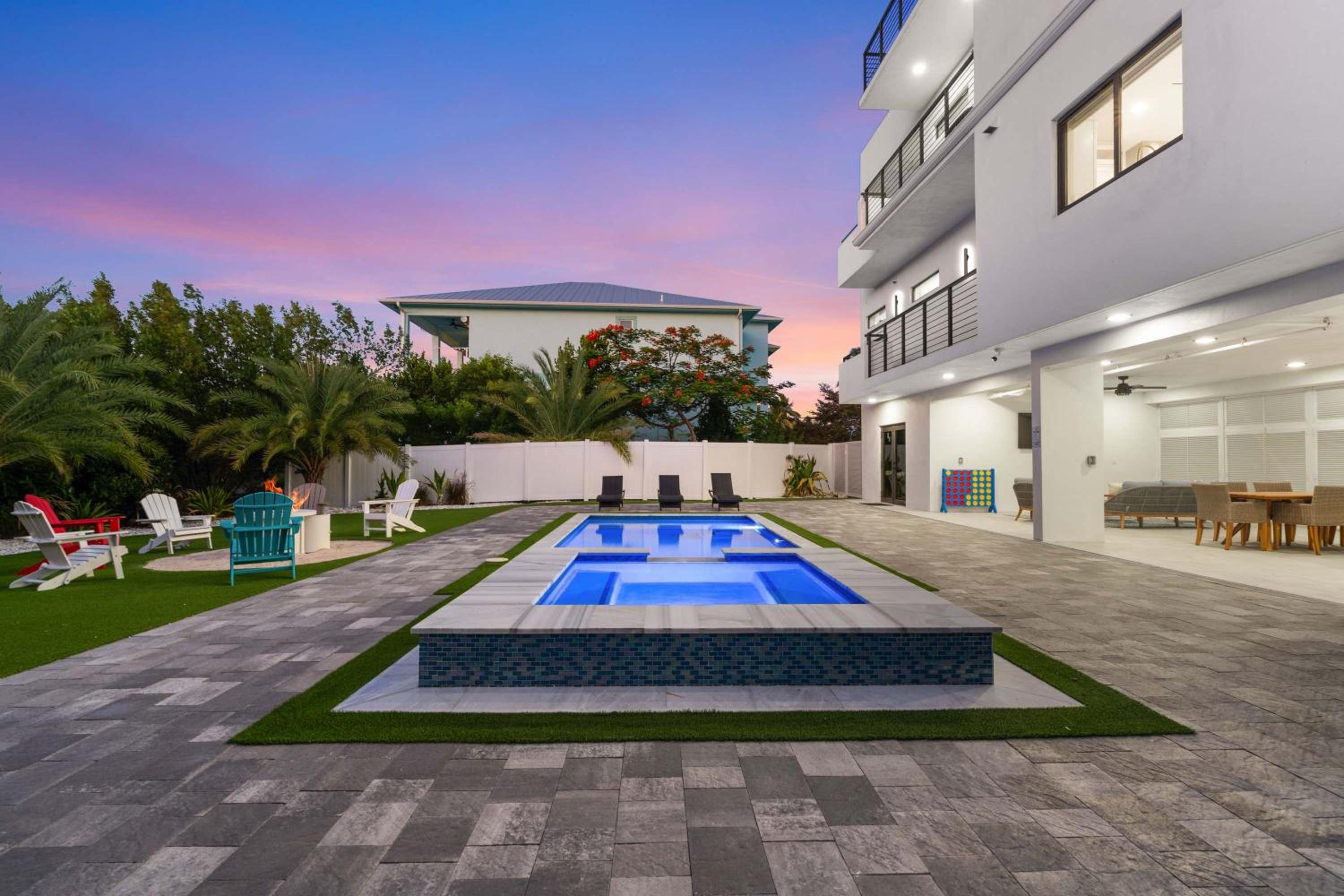 Ocean Muse - Lux Waterfront Escape - Pool - Dock