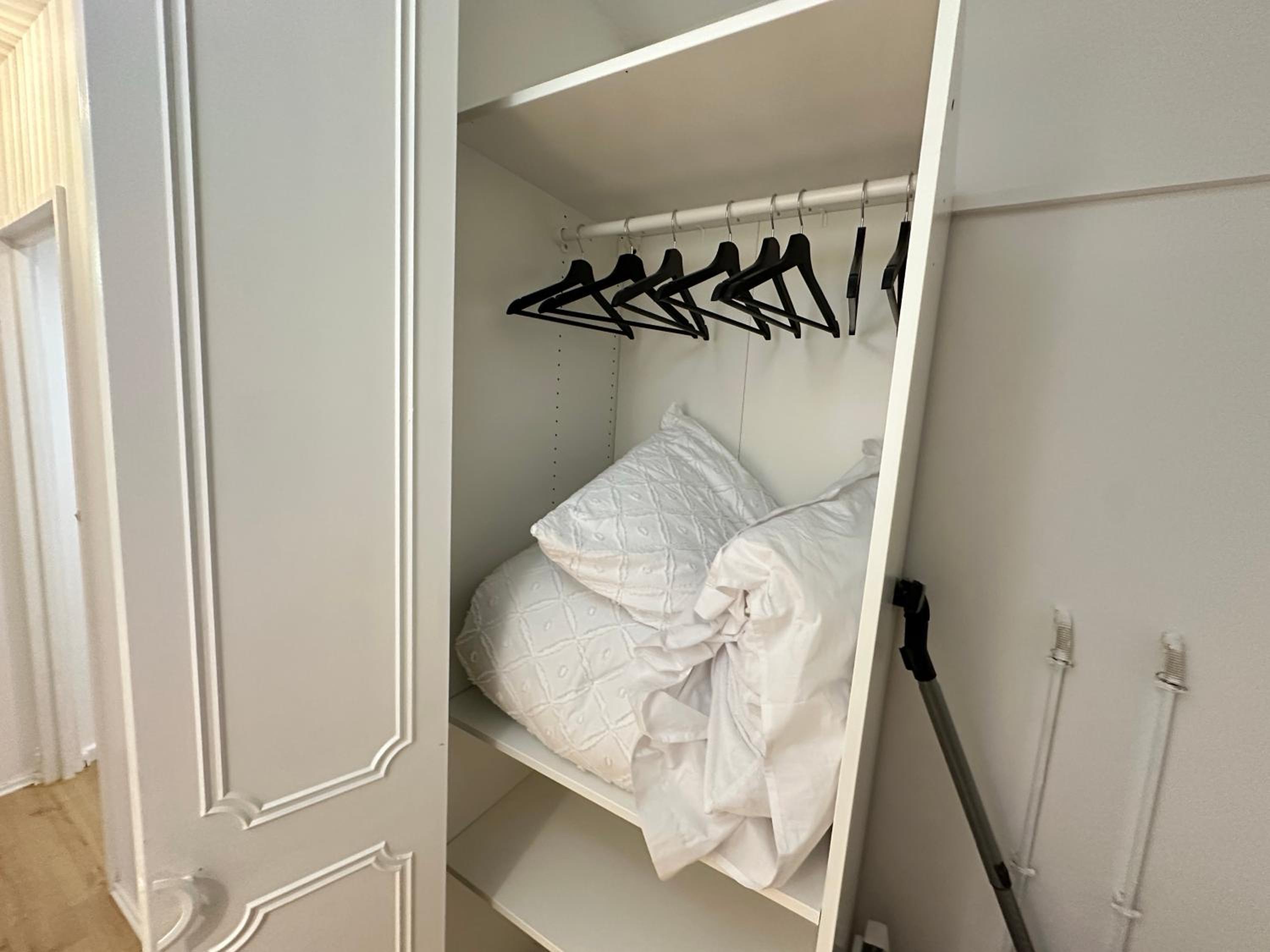 Confort et Verdure 2 Pièces Moderne avec Parking à Domont by Immo Kit Bnb