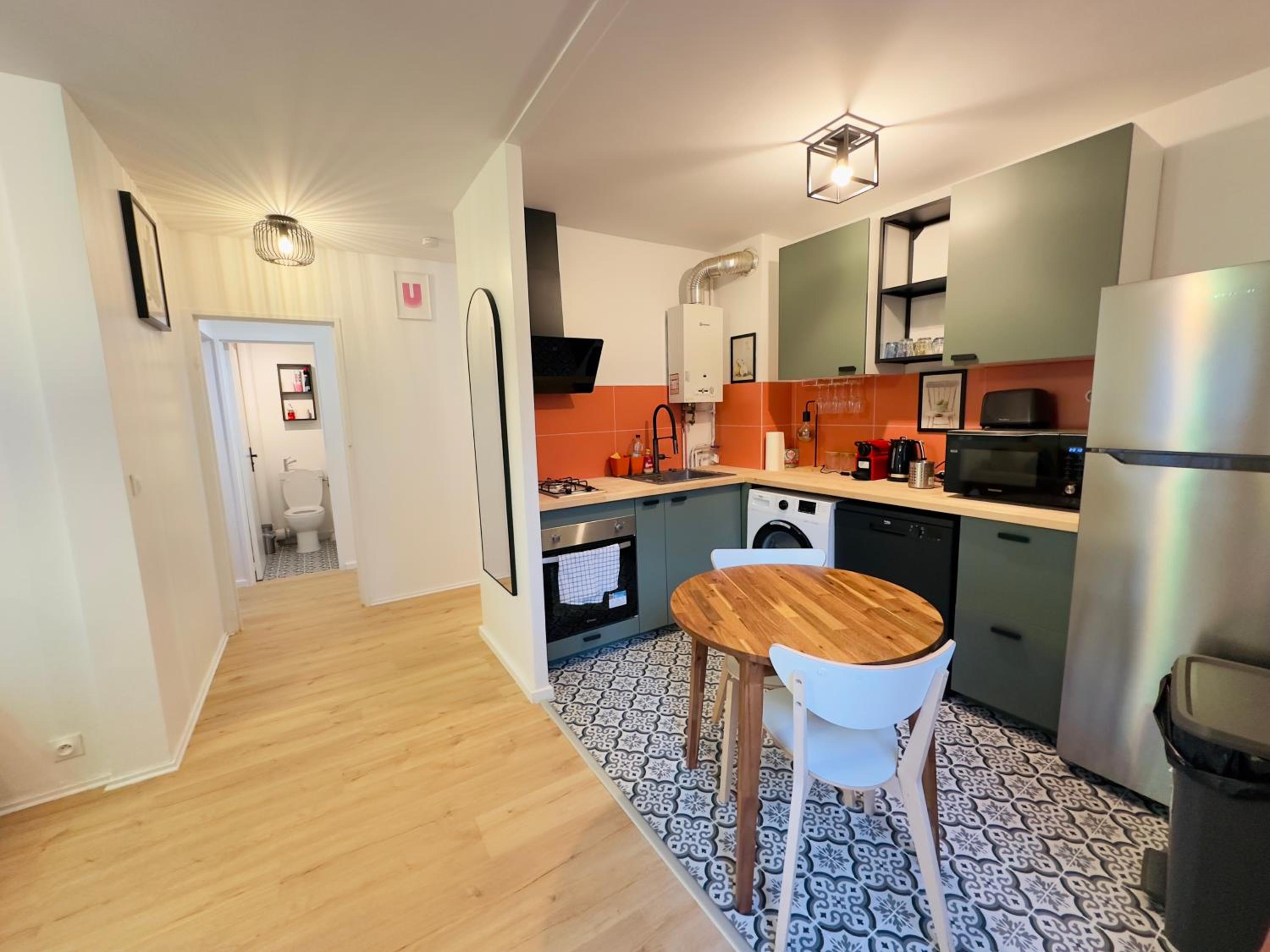 Confort et Verdure 2 Pièces Moderne avec Parking à Domont by Immo Kit Bnb
