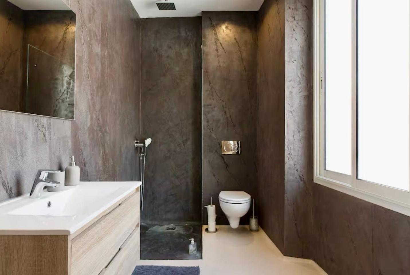 3 ROOMS - DOWNTOWN CANNES - 2 MIN FROM PALAIS Festivals