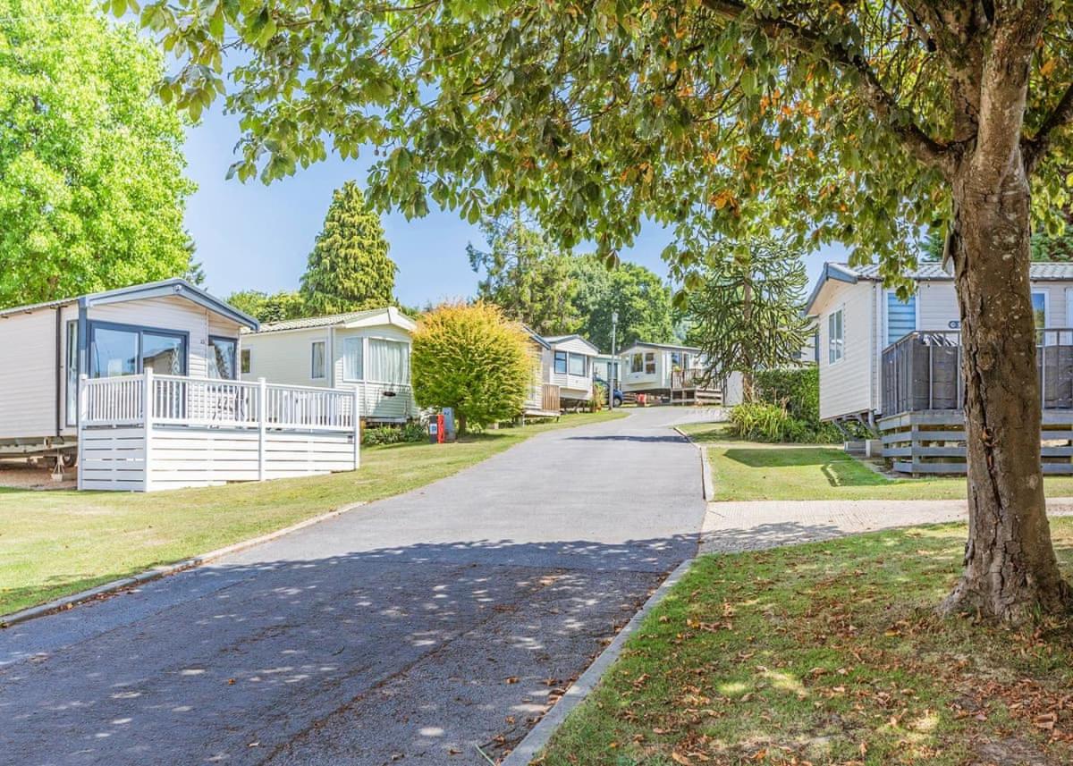 Andrewshayes Holiday Park