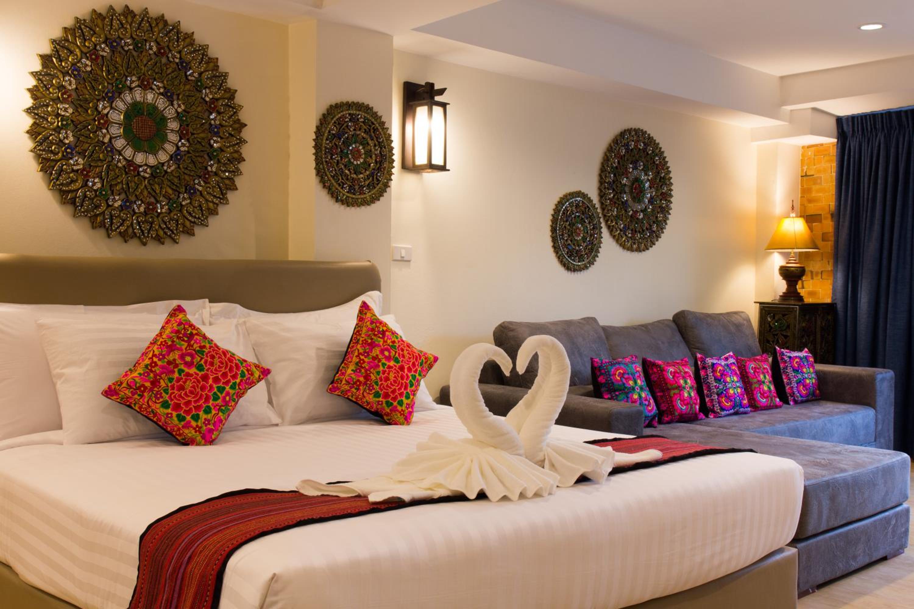 Suan Dok Gate Guesthouse