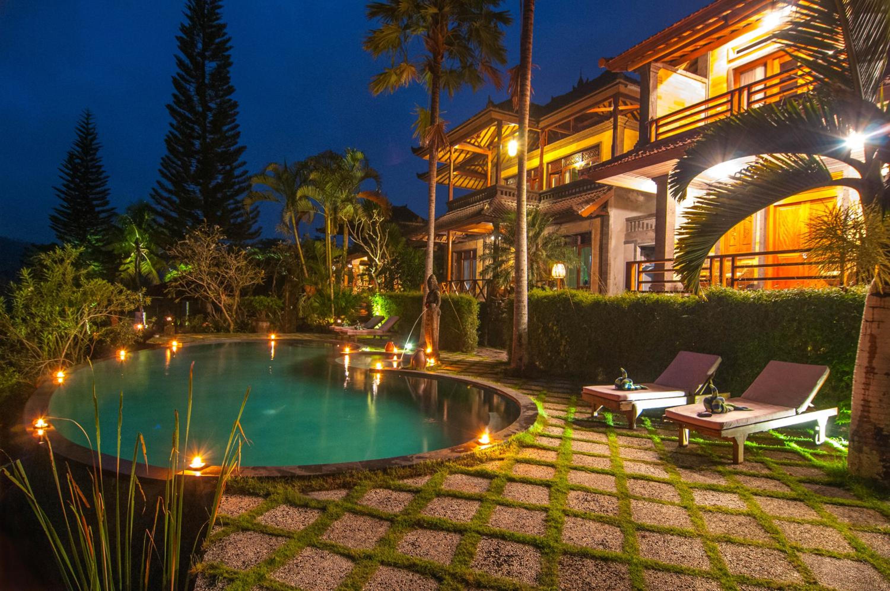 Villa Karma Loka