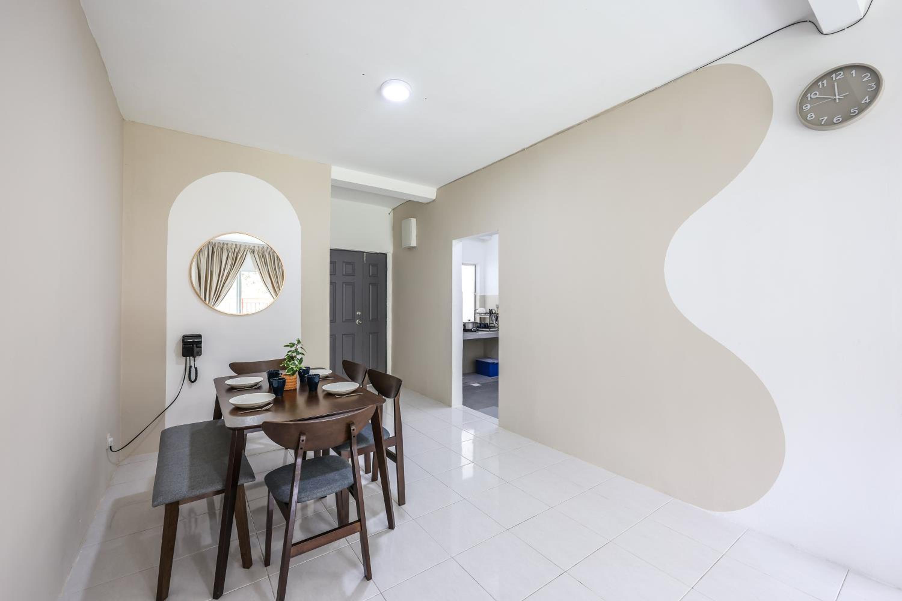 Modern Comfort - 3R & 3B Brinchang Cameron Highland Clover Home 4-25