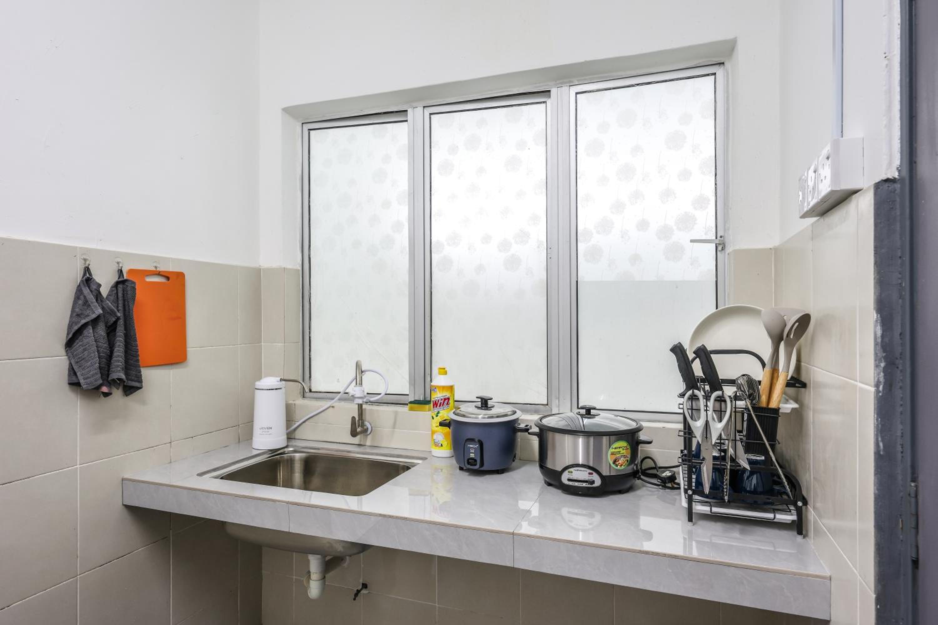 Modern Comfort - 3R & 3B Brinchang Cameron Highland Clover Home 4-25