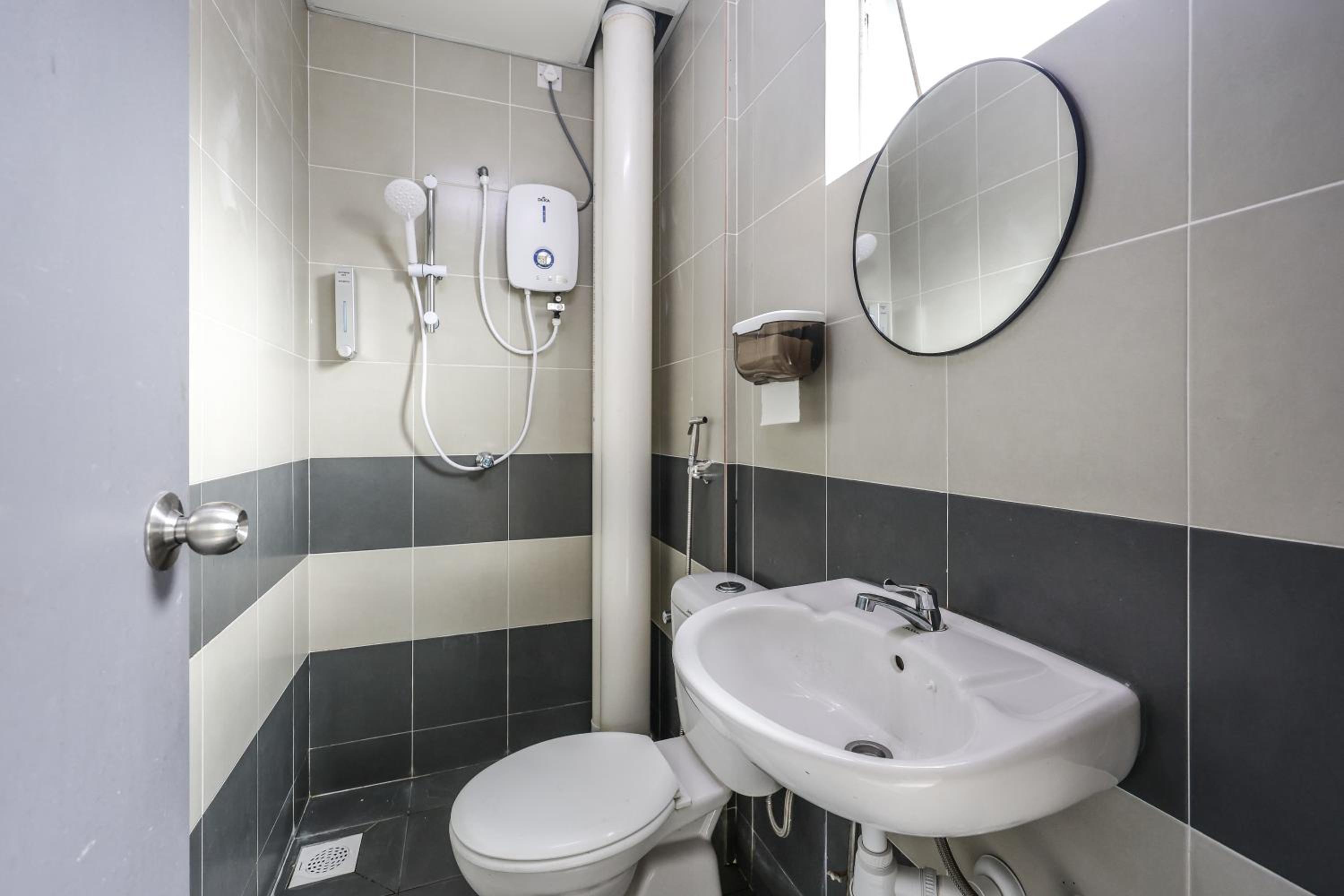 Modern Comfort - 3R & 3B Brinchang Cameron Highland Clover Home 4-25