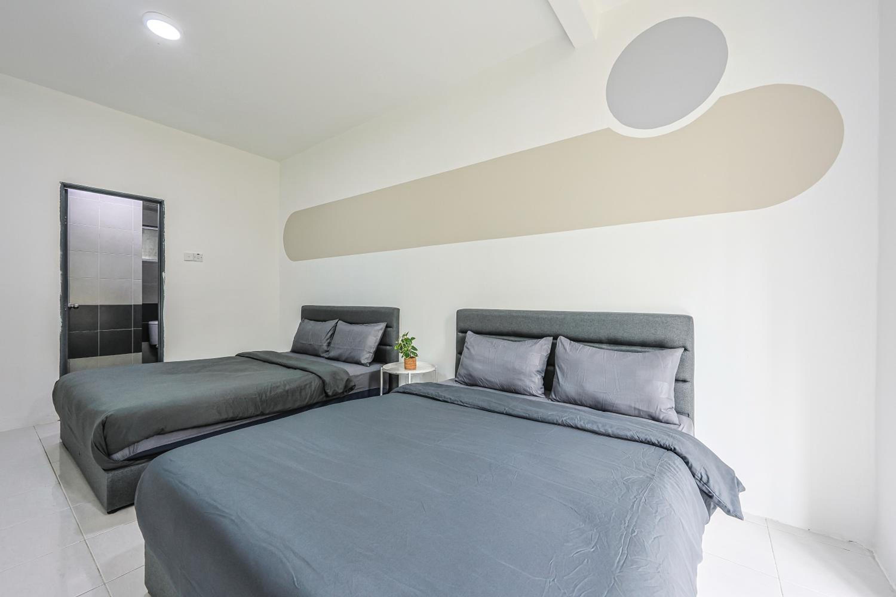 Modern Comfort - 3R & 3B Brinchang Cameron Highland Clover Home 4-25