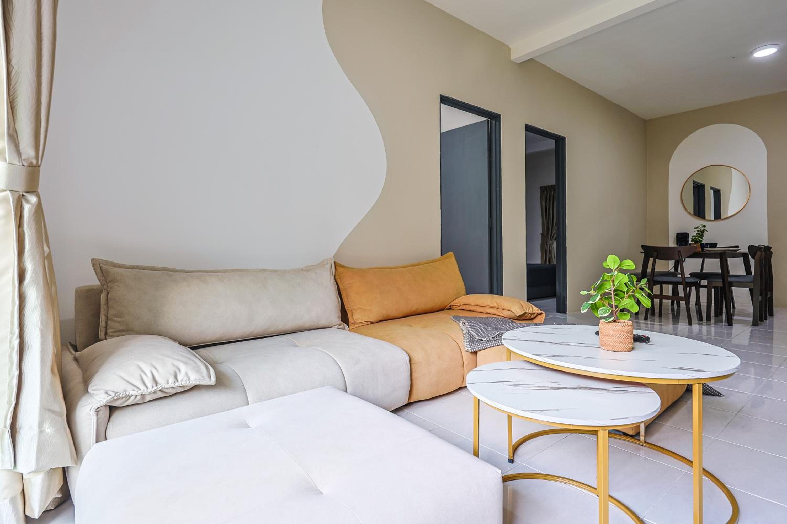 Modern Comfort - 3R & 3B Brinchang Cameron Highland Clover Home 4-25