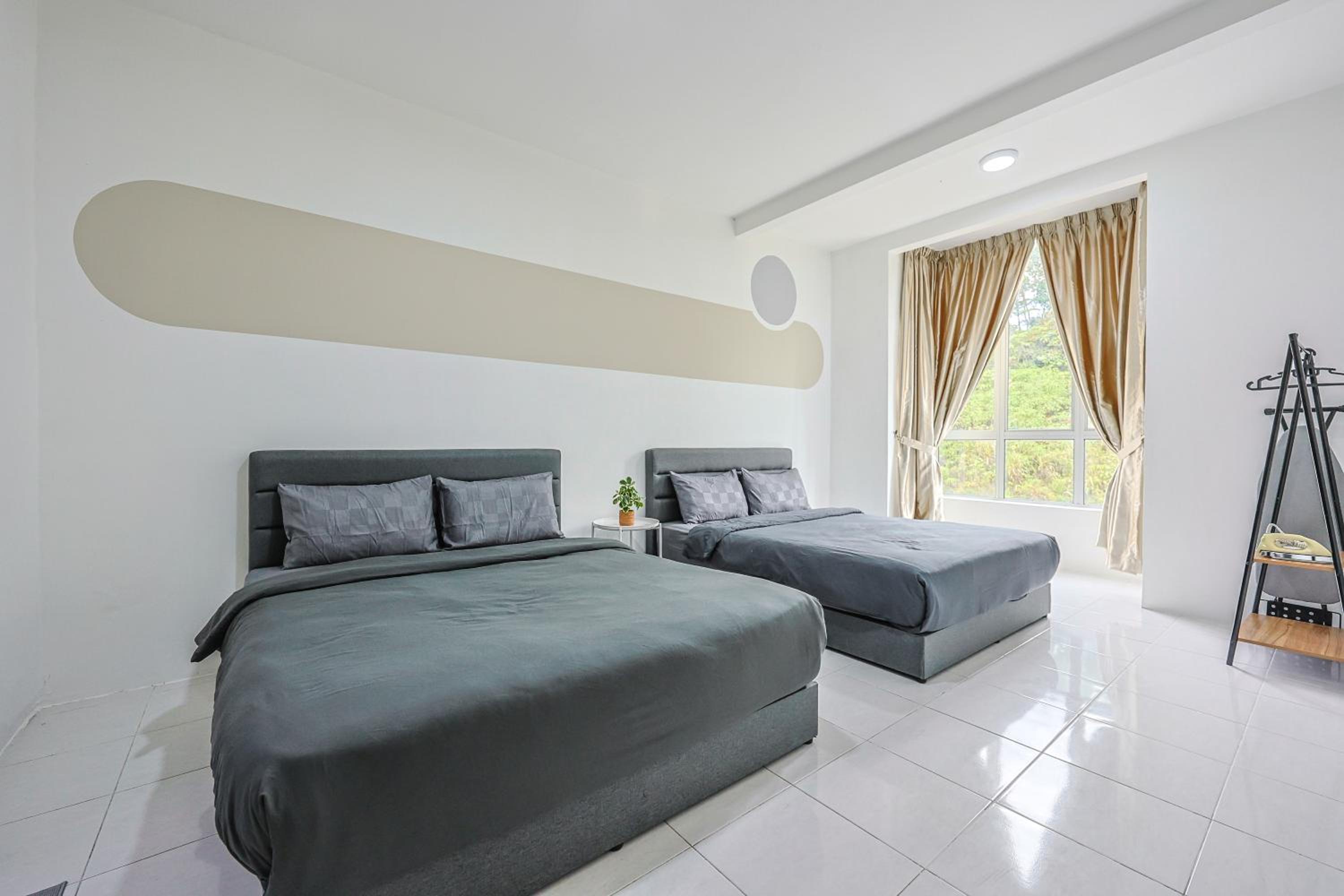 Modern Comfort - 3R & 3B Brinchang Cameron Highland Clover Home 4-25