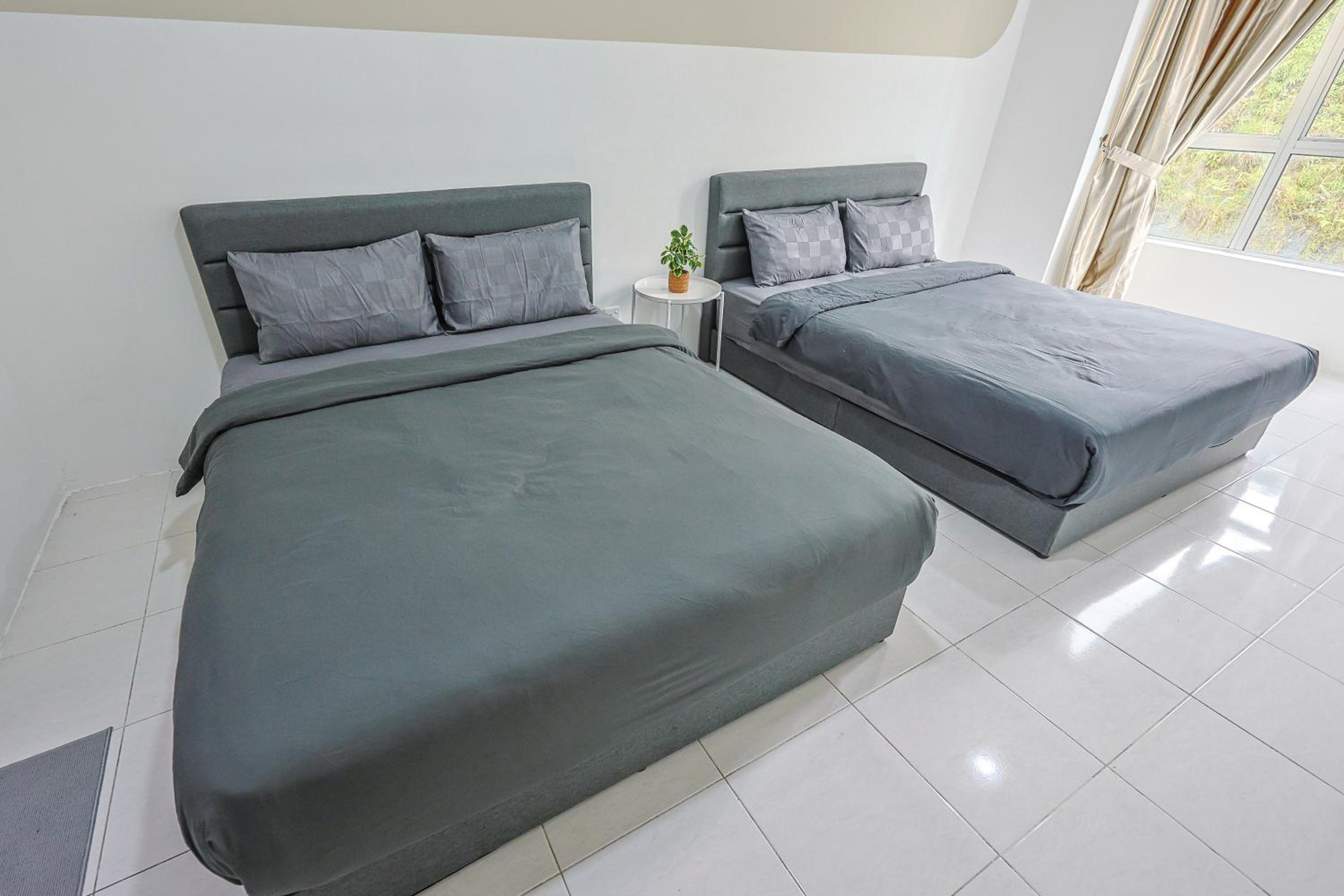 Modern Comfort - 3R & 3B Brinchang Cameron Highland Clover Home 4-25