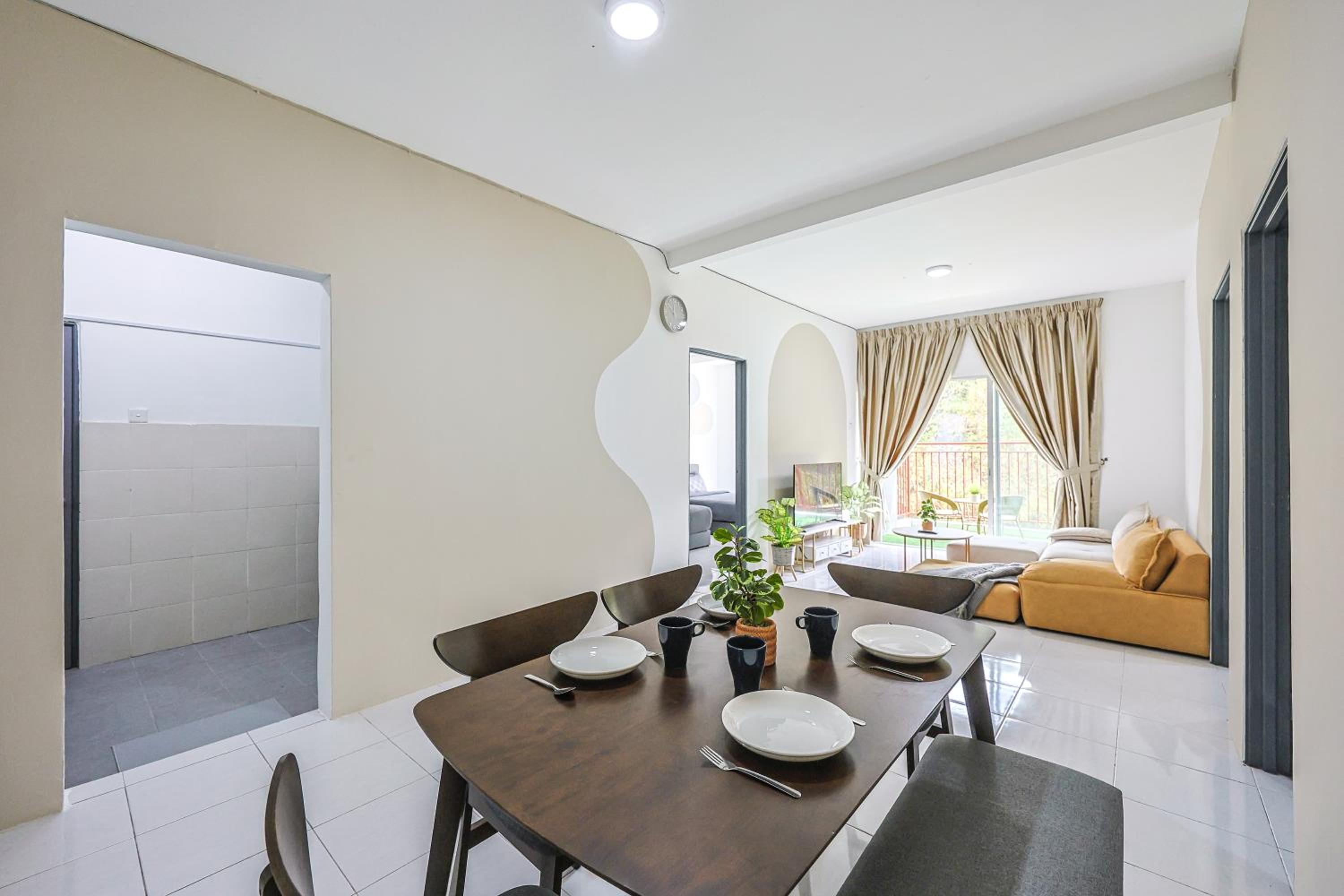 Modern Comfort - 3R & 3B Brinchang Cameron Highland Clover Home 4-25