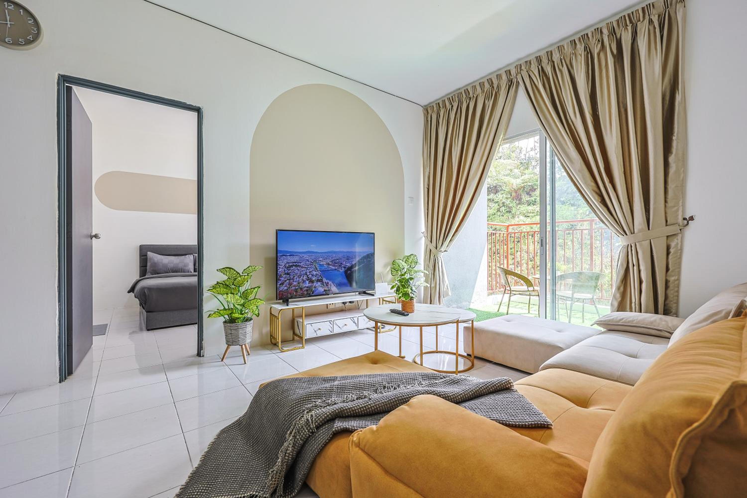 Modern Comfort - 3R & 3B Brinchang Cameron Highland Clover Home 4-25