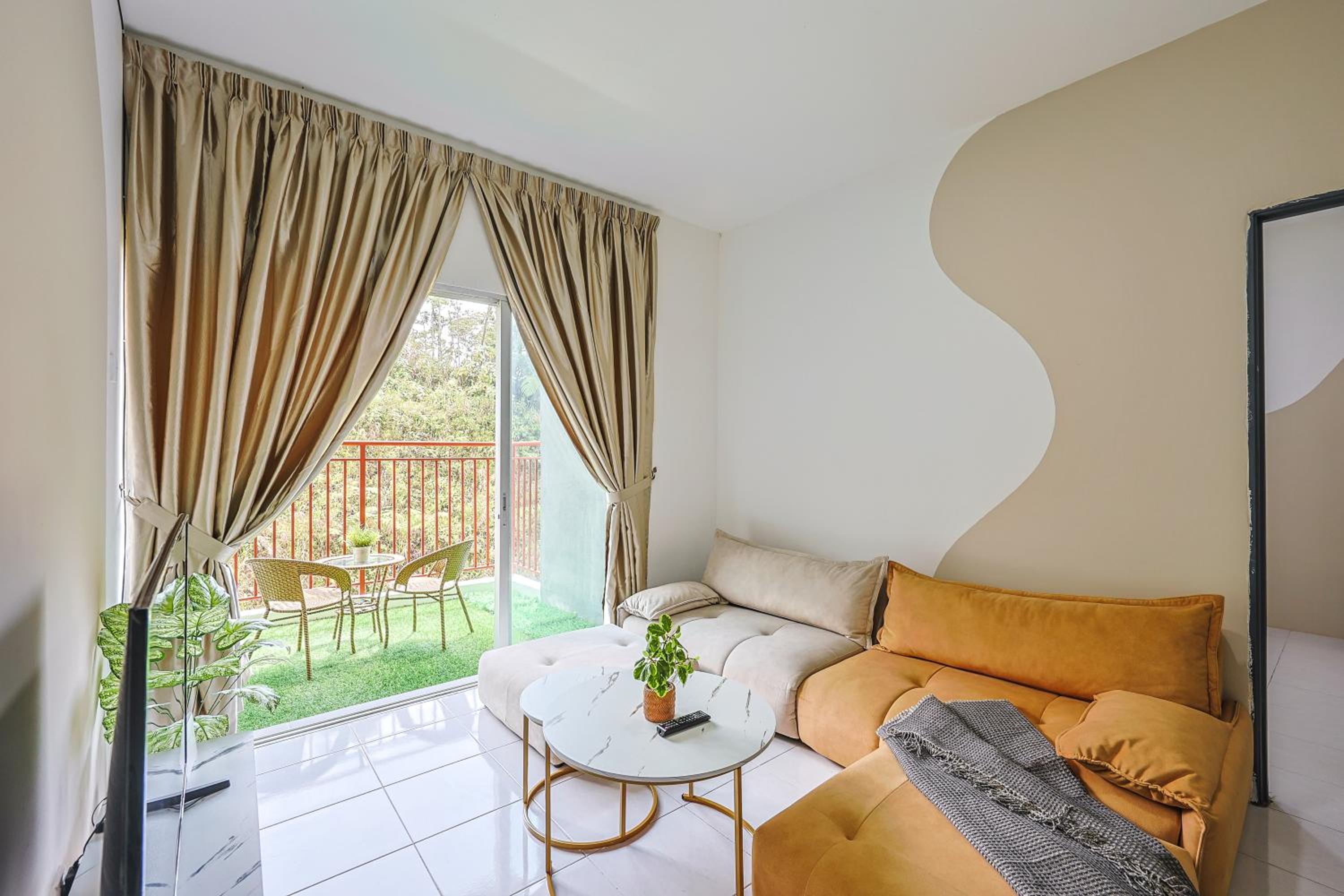 Modern Comfort - 3R & 3B Brinchang Cameron Highland Clover Home 4-25