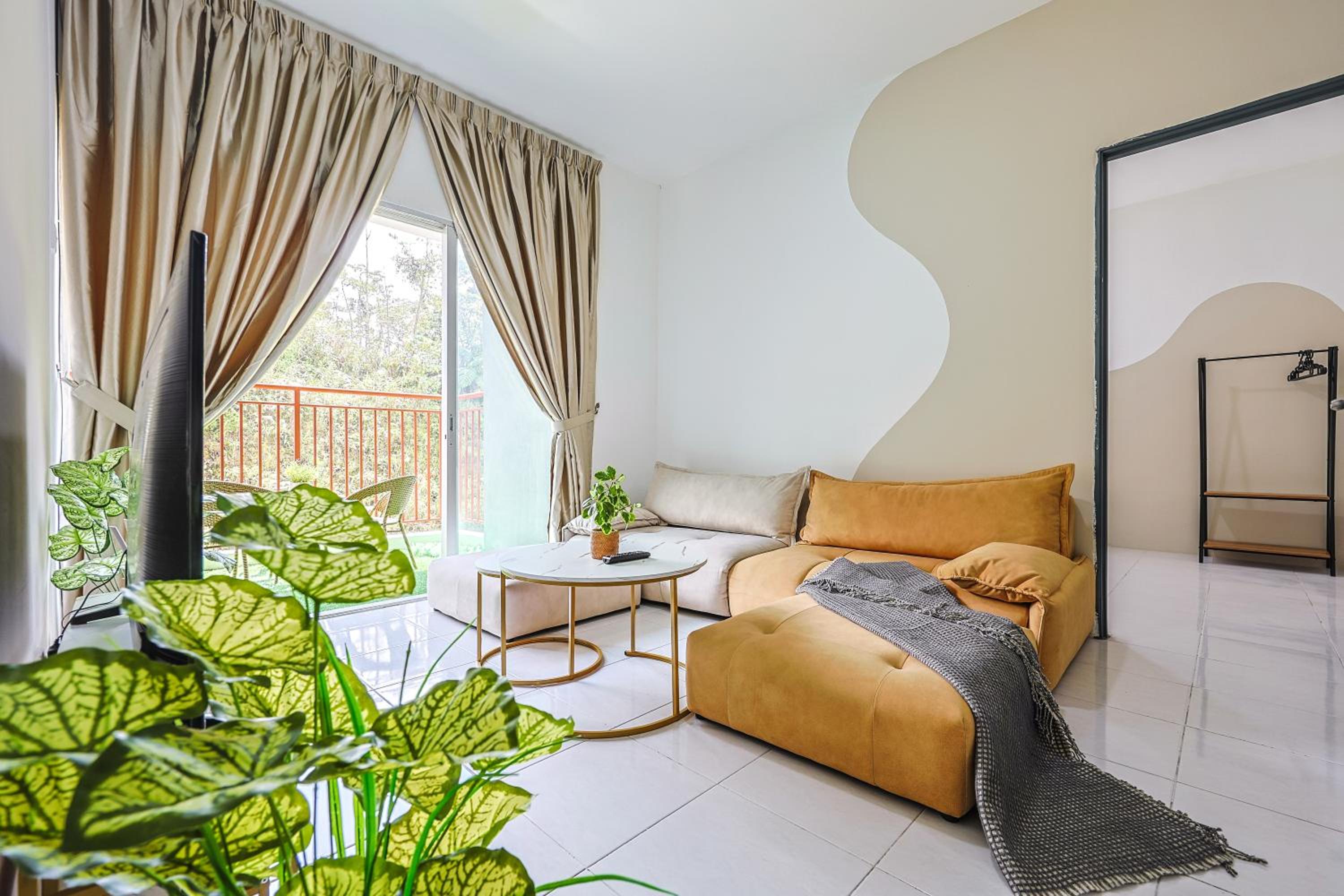 Modern Comfort - 3R & 3B Brinchang Cameron Highland Clover Home 4-25