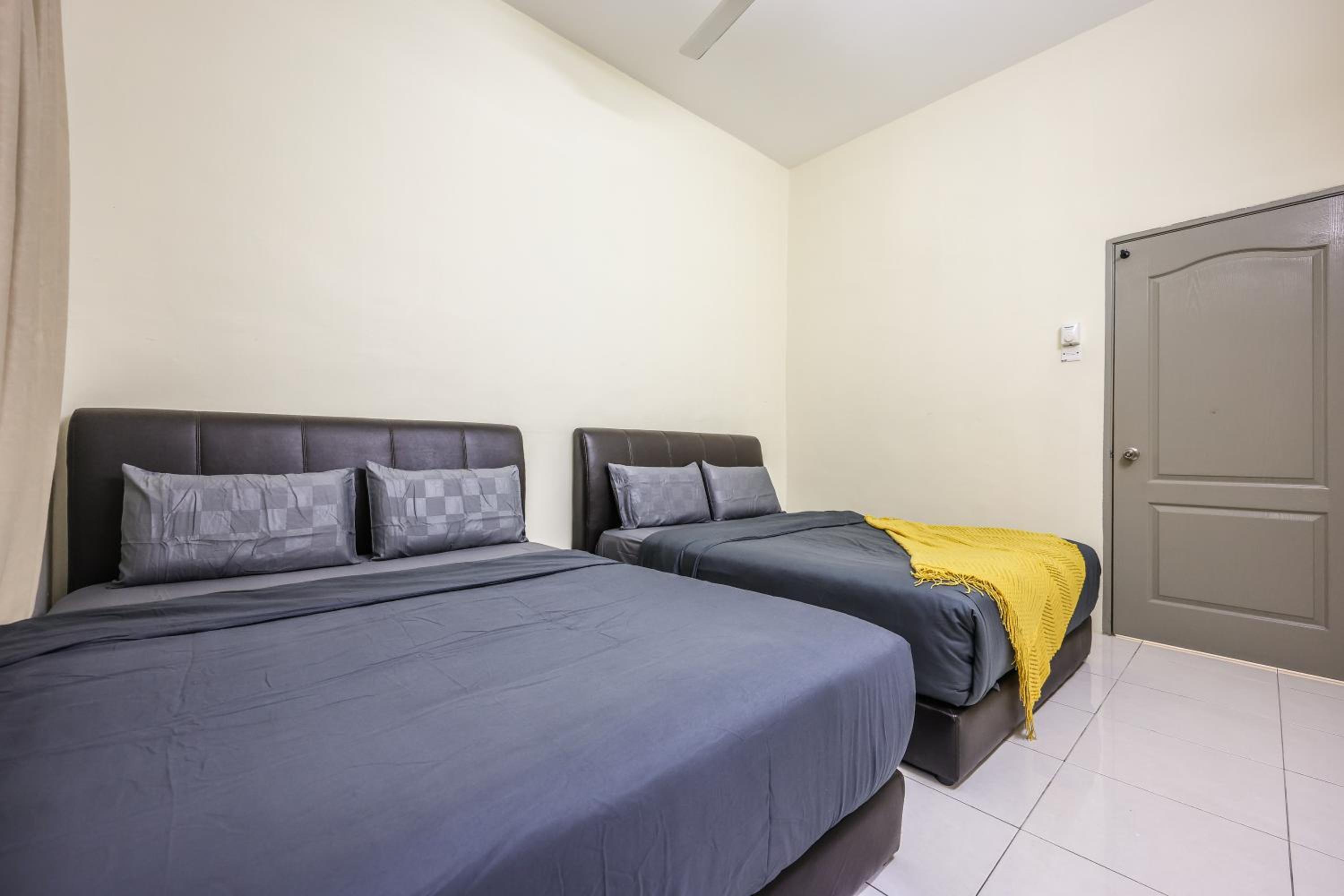 The Warm Nest Golden Hill Brinchang Cameron Highland Clover Home Unit 14