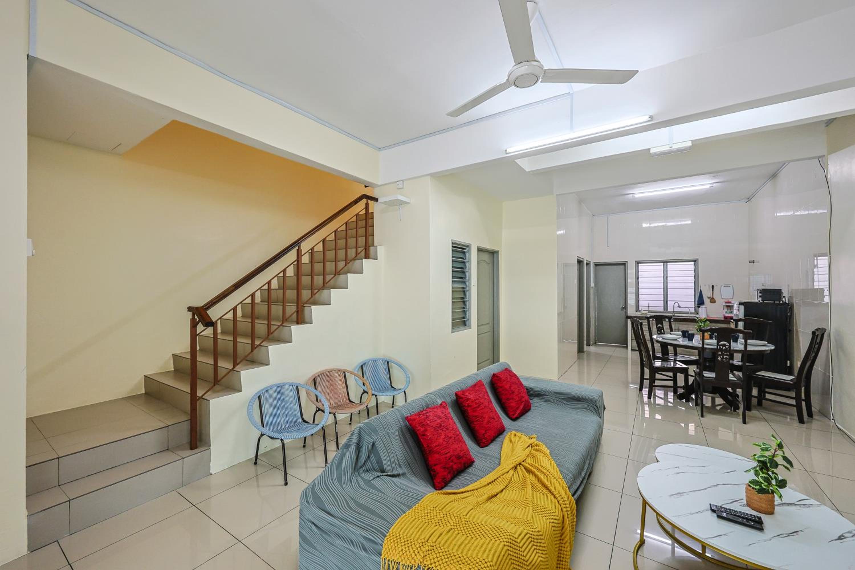 The Warm Nest Golden Hill Brinchang Cameron Highland Clover Home Unit 14