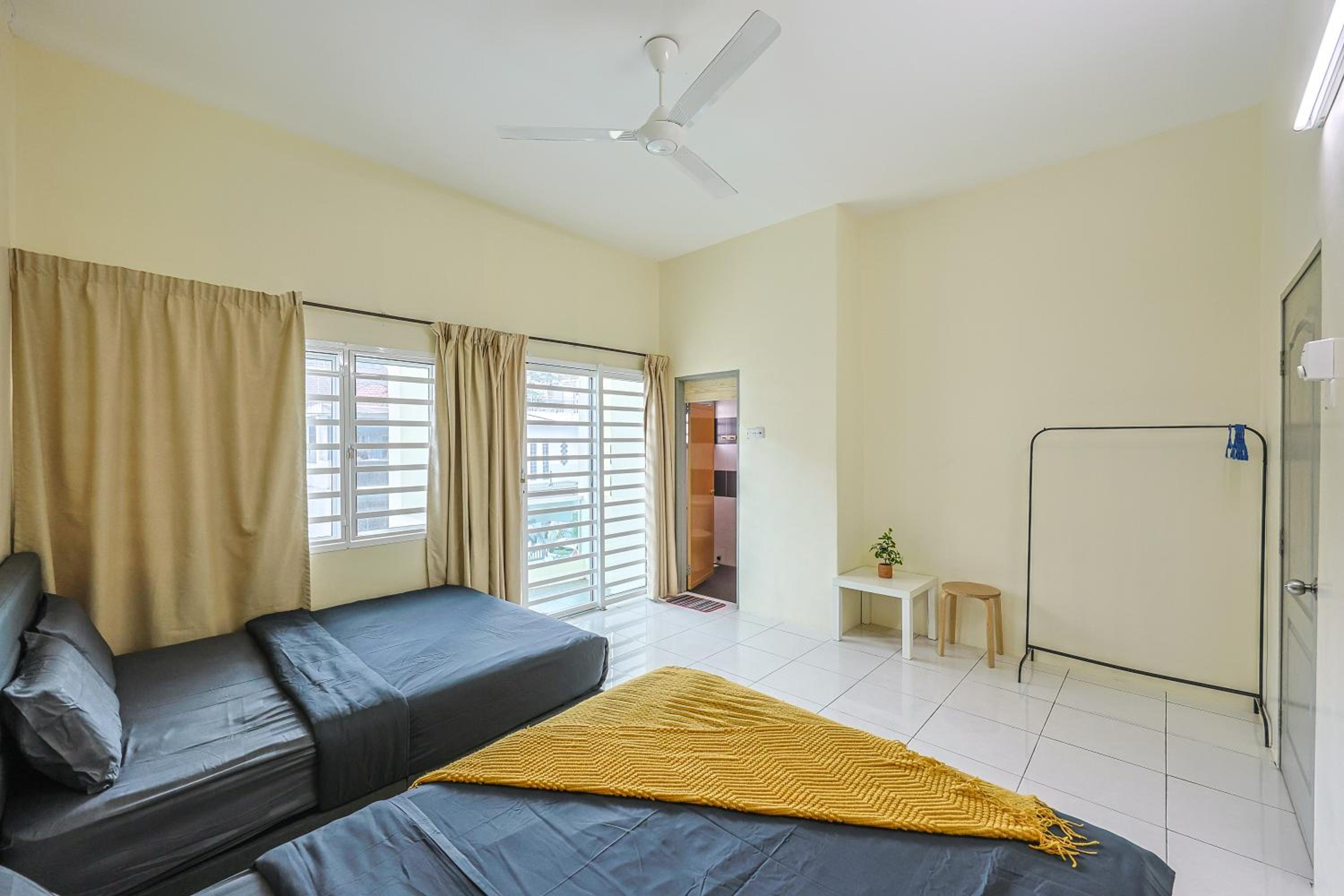 The Warm Nest Golden Hill Brinchang Cameron Highland Clover Home Unit 14