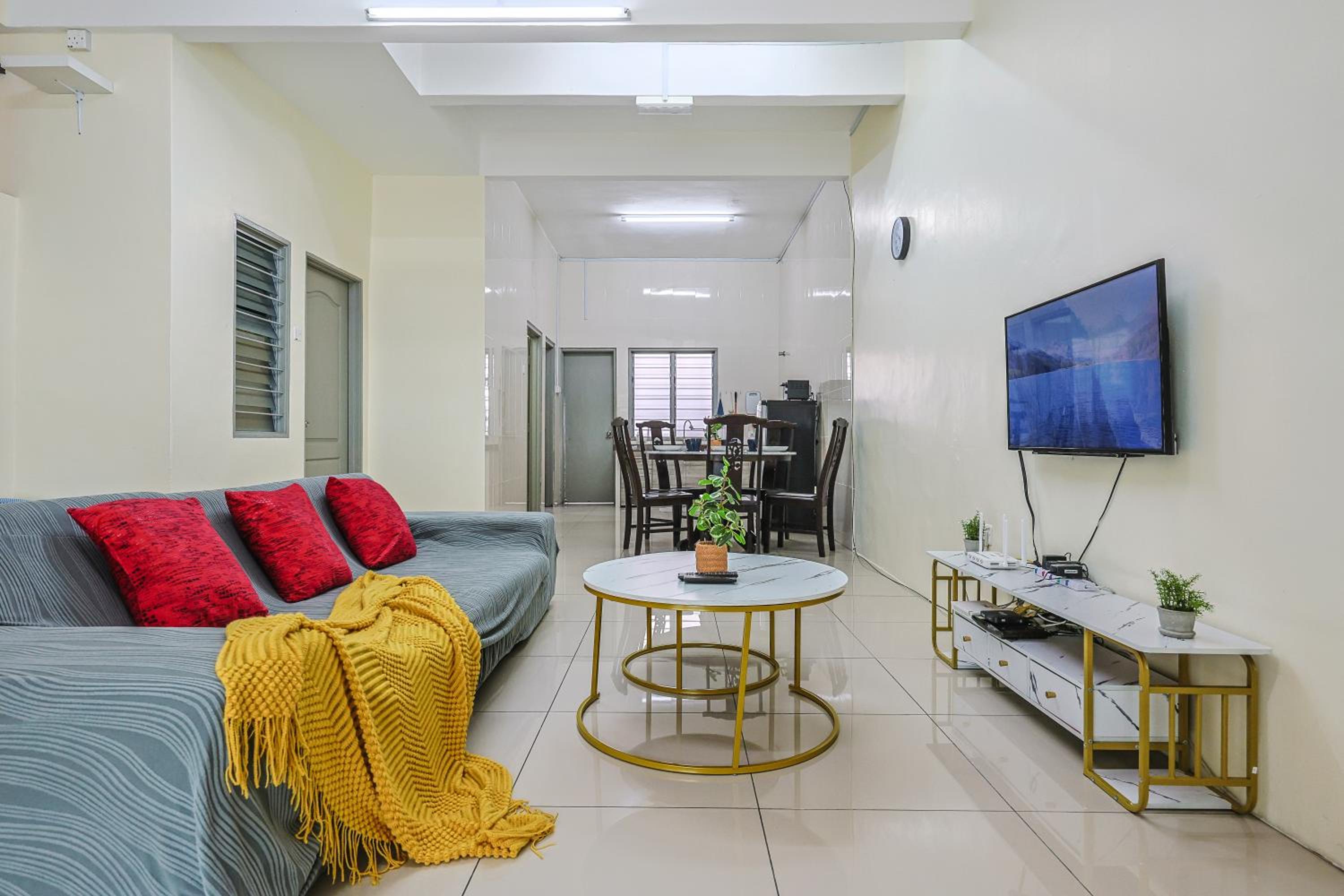 The Warm Nest Golden Hill Brinchang Cameron Highland Clover Home Unit 14