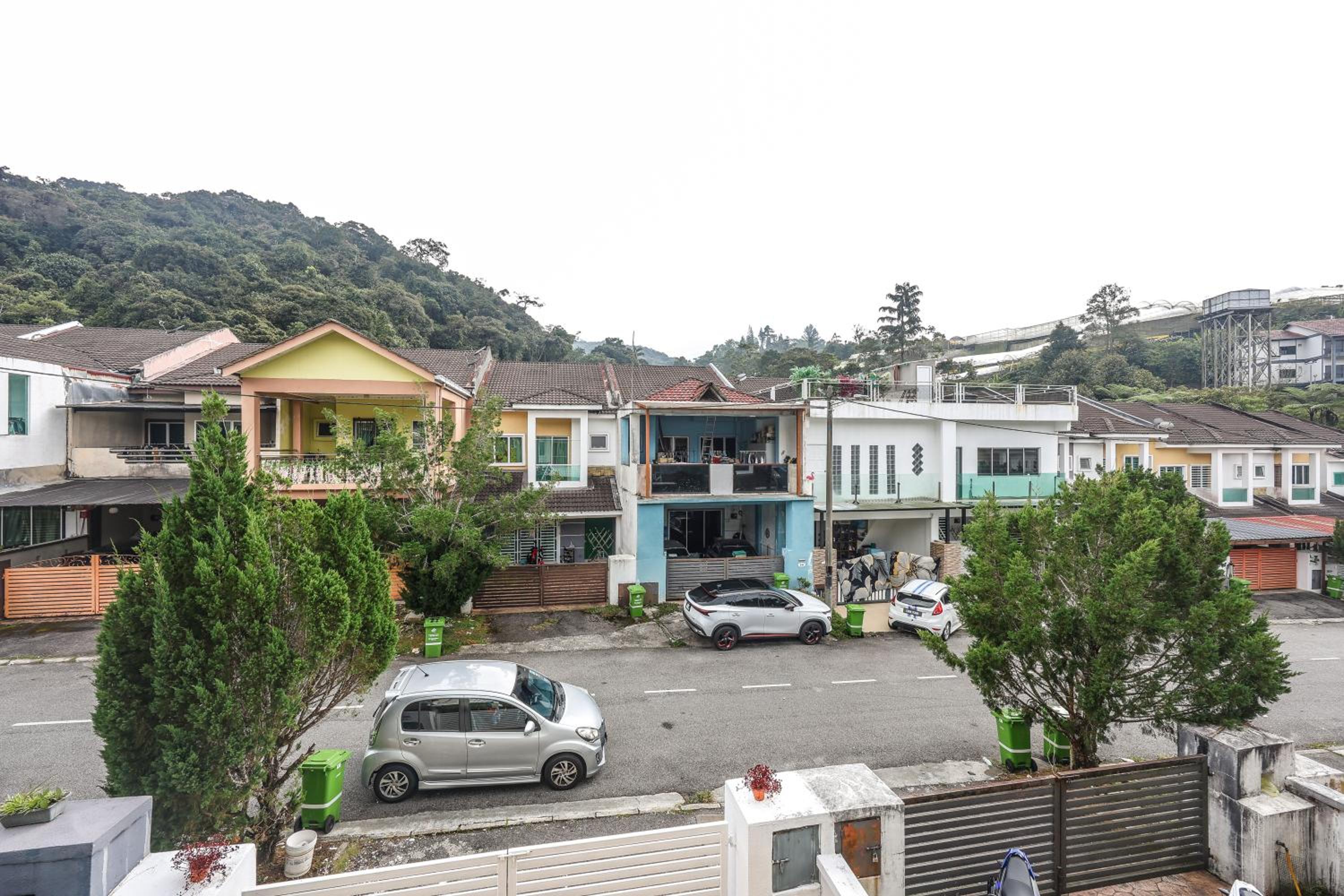 The Warm Nest Golden Hill Brinchang Cameron Highland Clover Home Unit 14