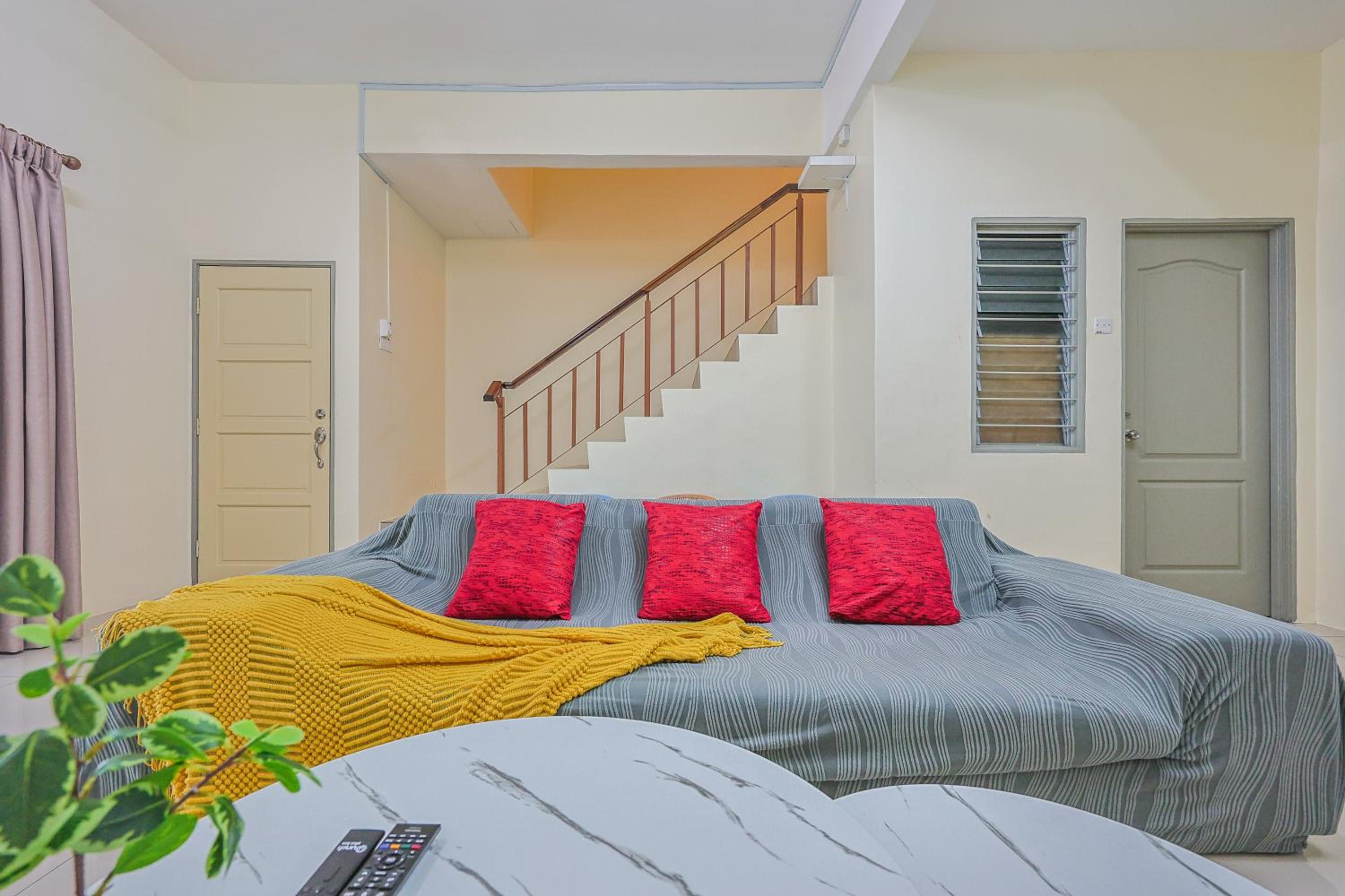The Warm Nest Golden Hill Brinchang Cameron Highland Clover Home Unit 14