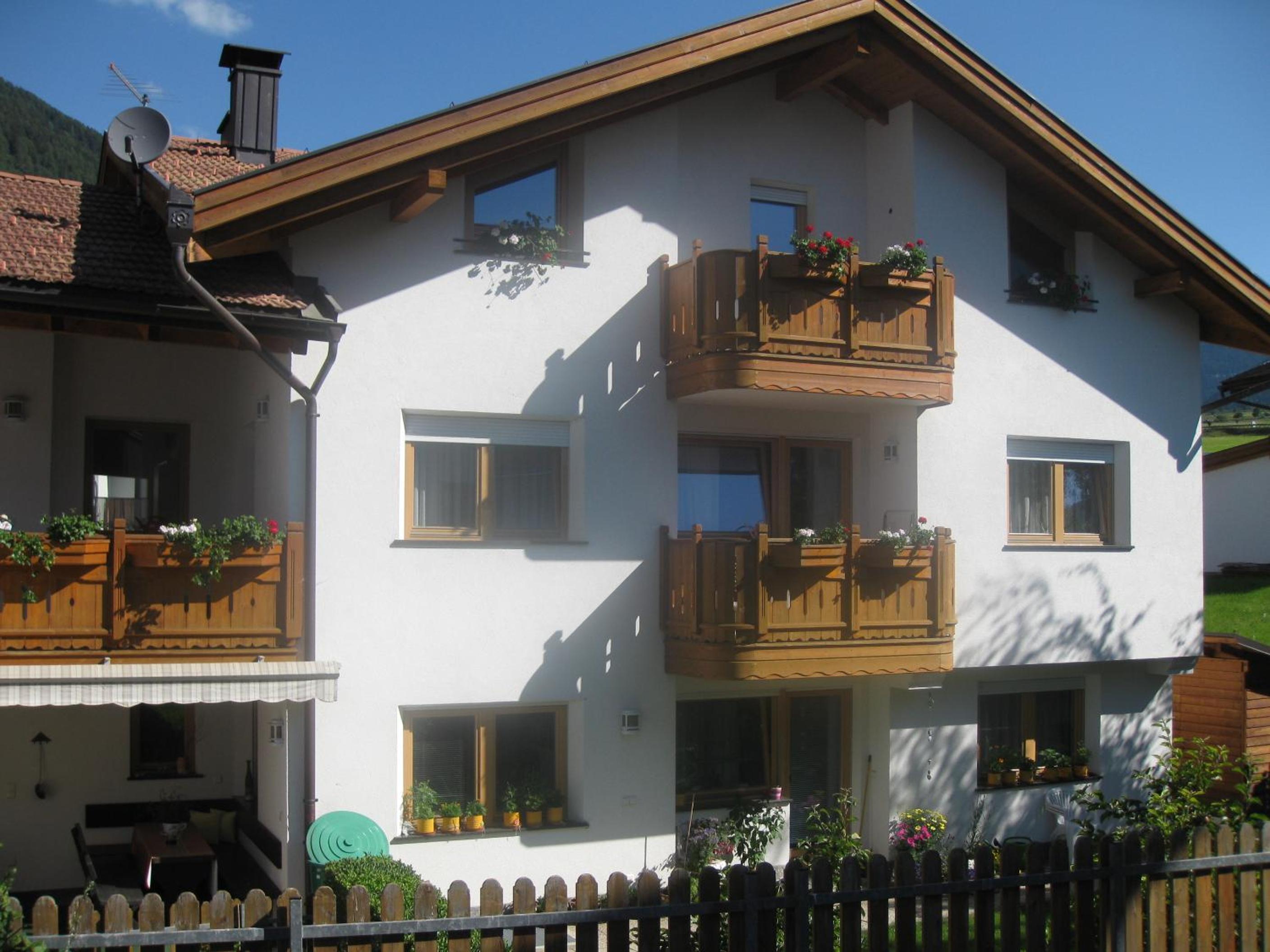 Photo 44
