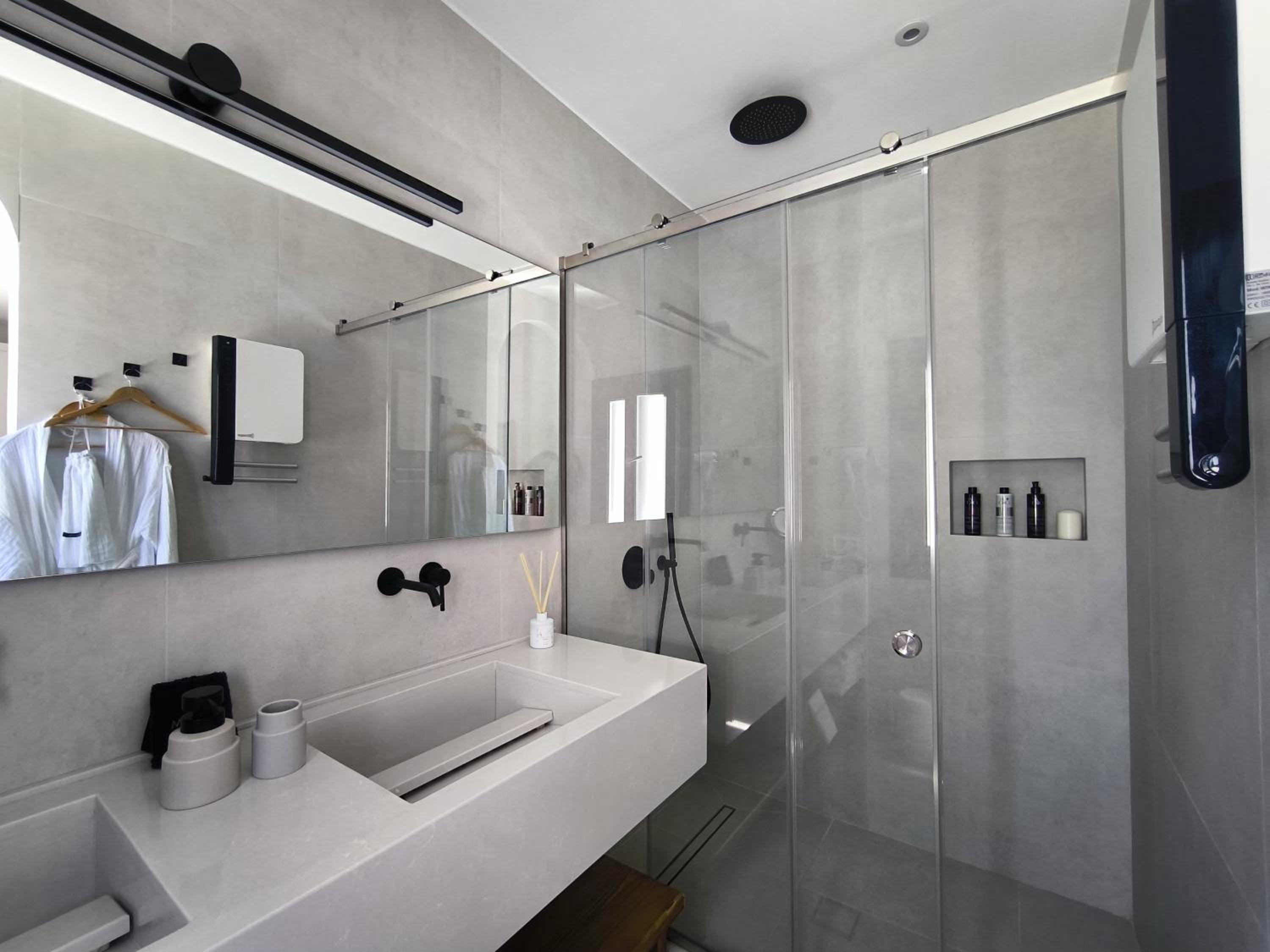 EXO Santorini Sea View Private Pool Villa and Suites