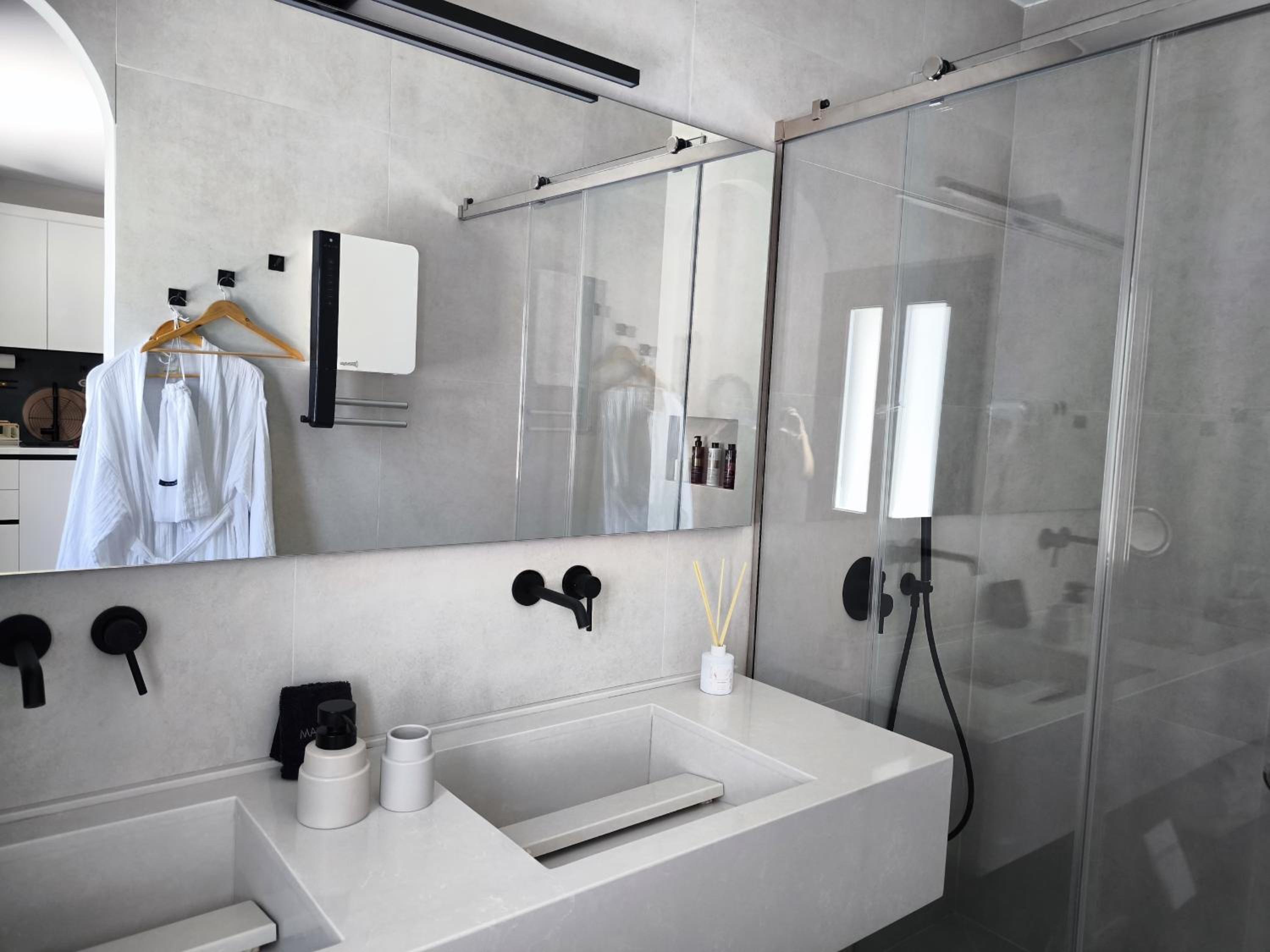 EXO Santorini Sea View Private Pool Villa and Suites