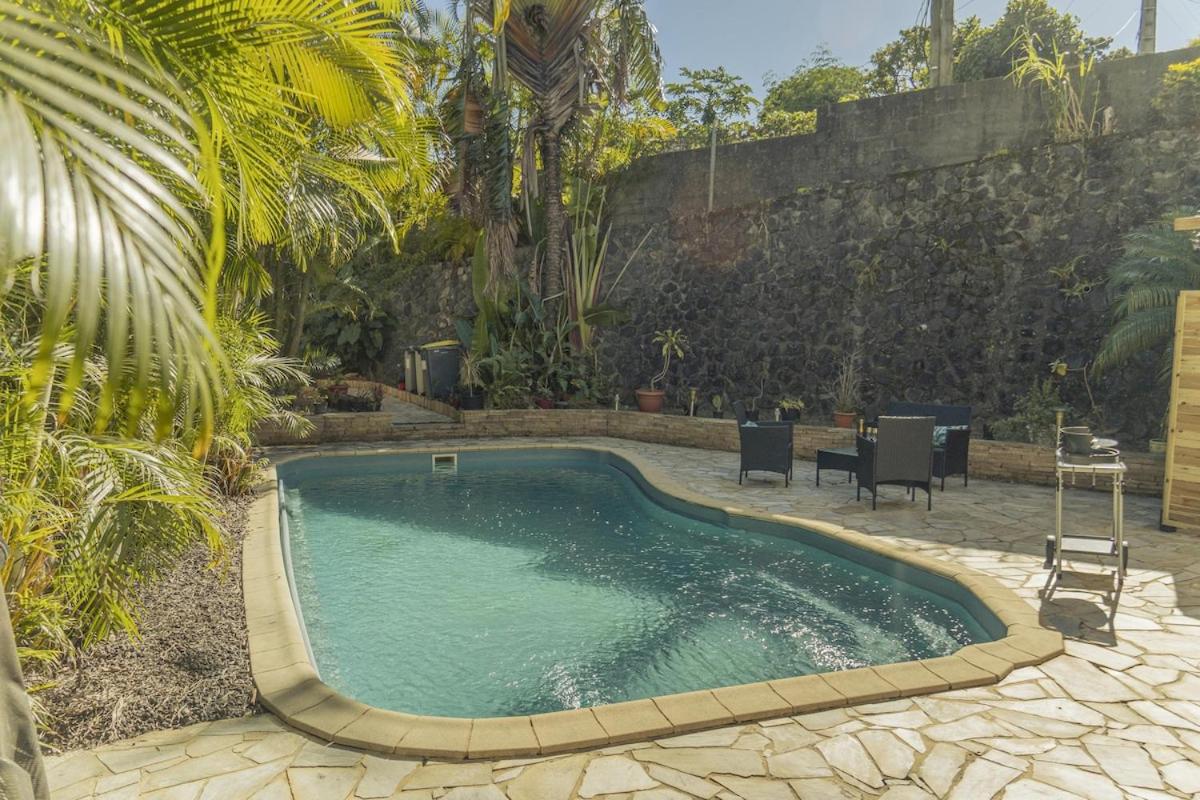 Villa Paille-en-Queue Piscine et Jardin
