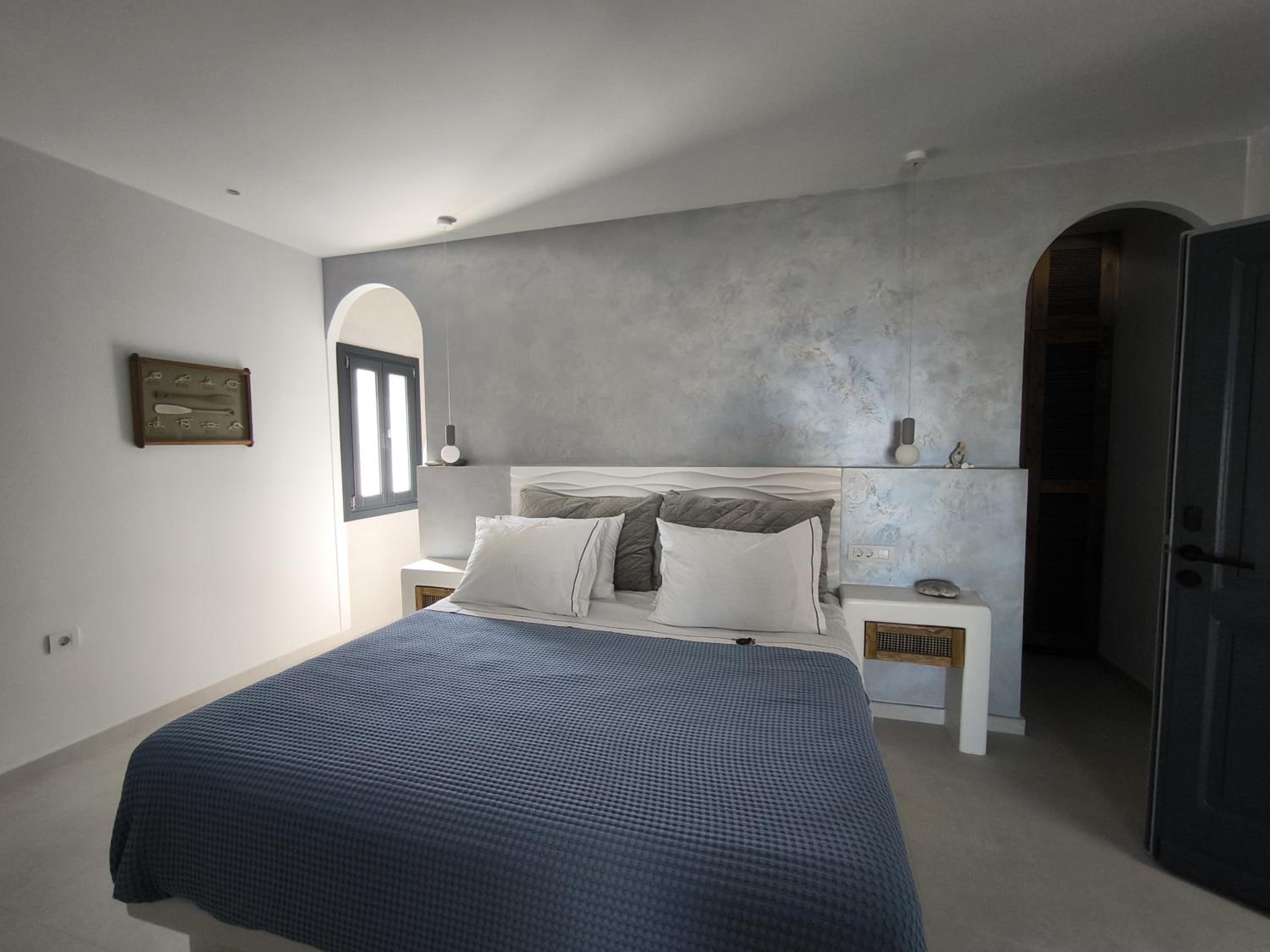 EXO Santorini Sea View Private Pool Villa and Suites