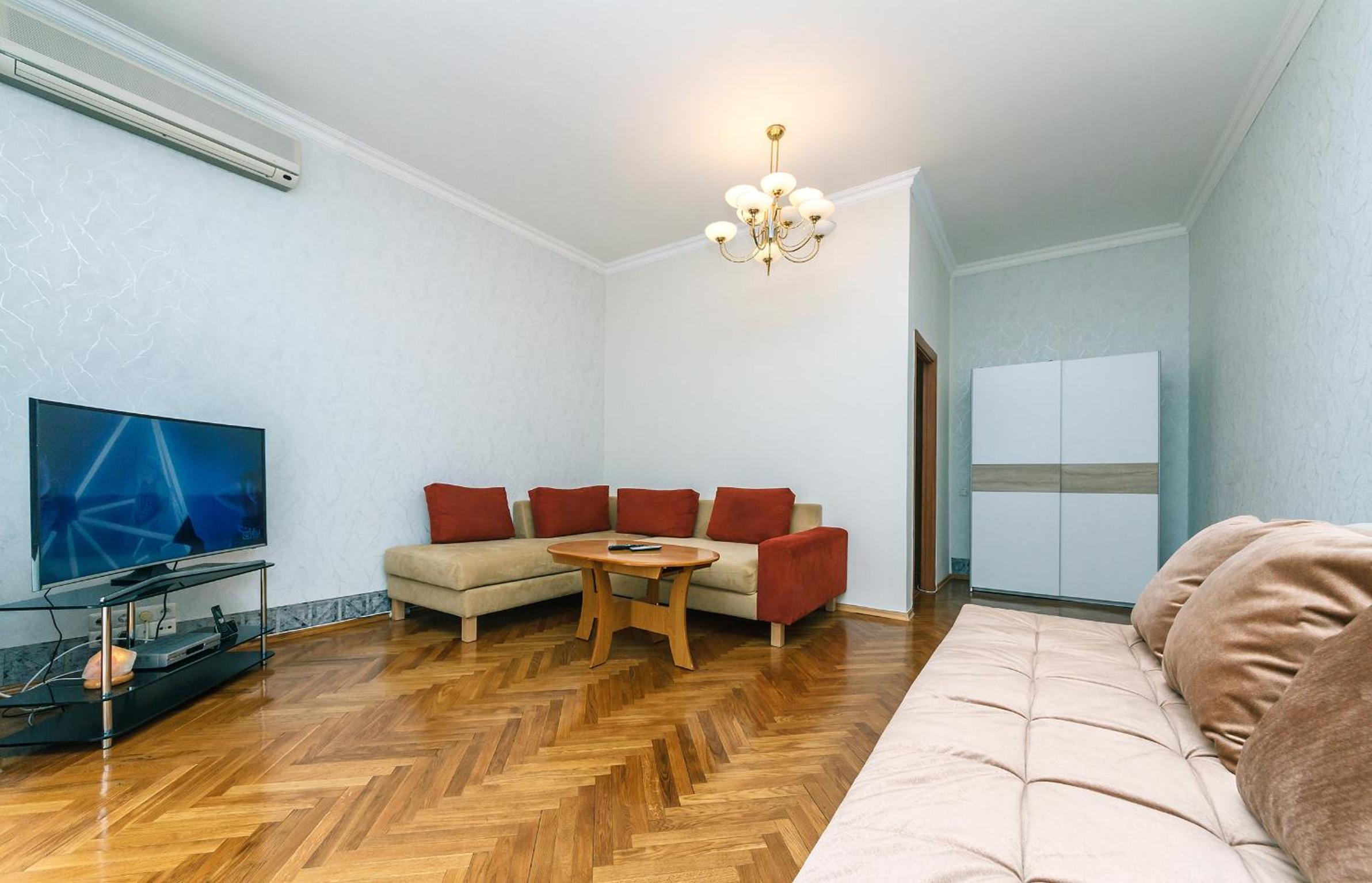 Apartment Arena City