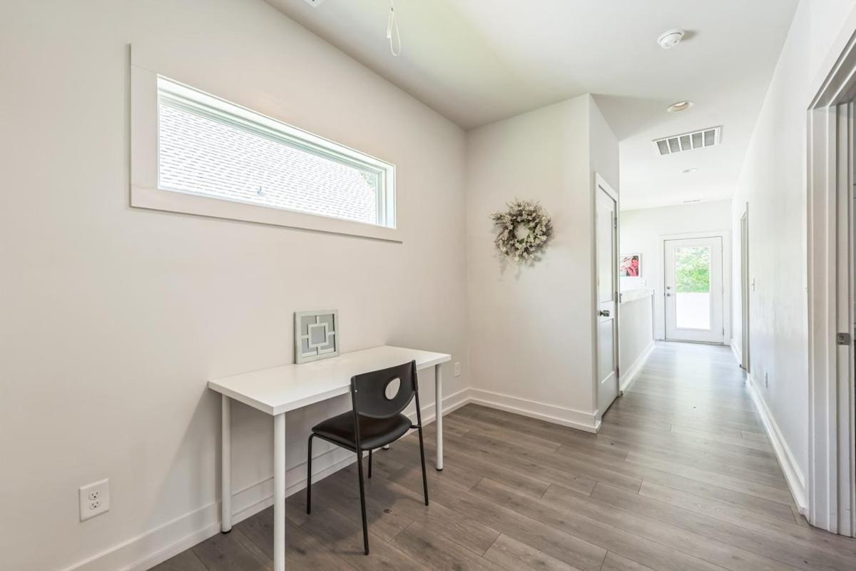 Queen City 4BR 3BA Retreat