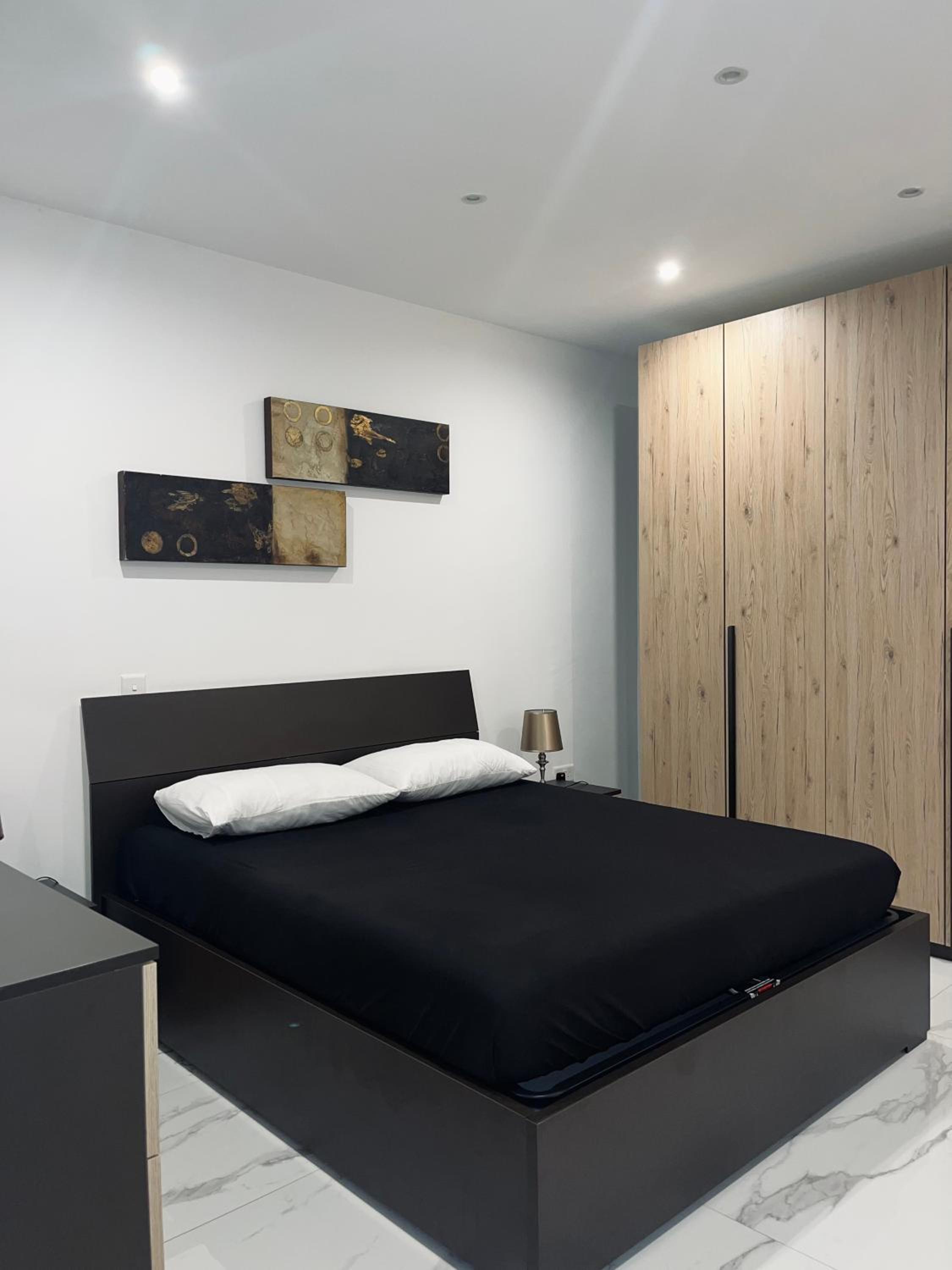 MAPAS - luxury 3 bedroom Apartments