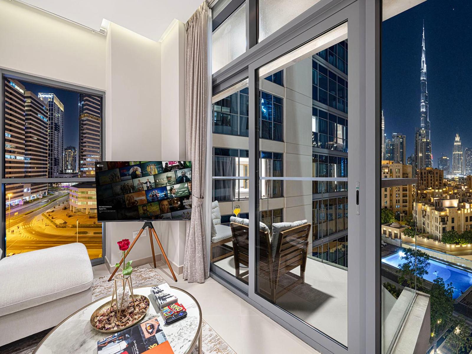 Direct Burj Khalifa View - Luxury 1BR - Walk to Dubai Mall