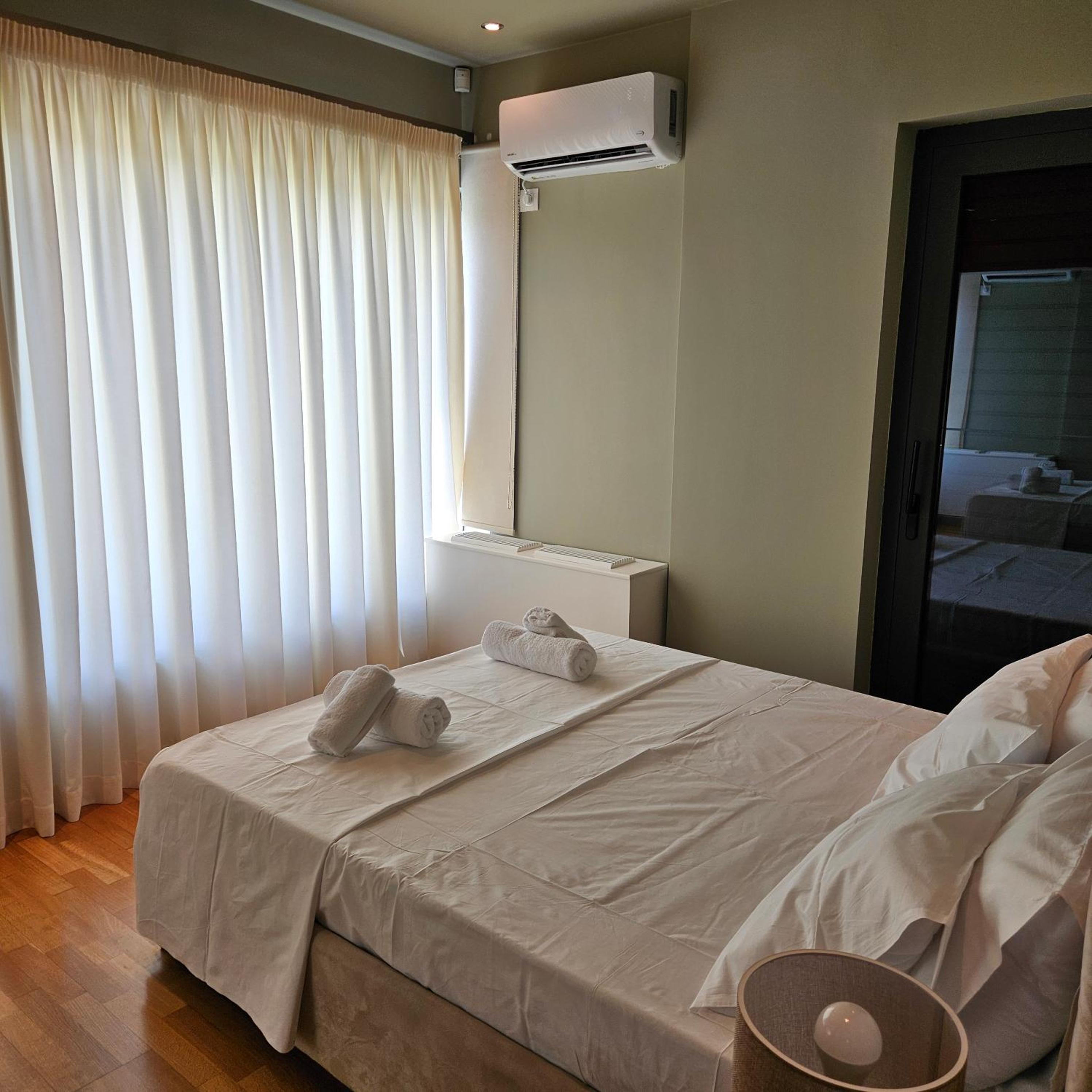 Evia Palm Beach Villa