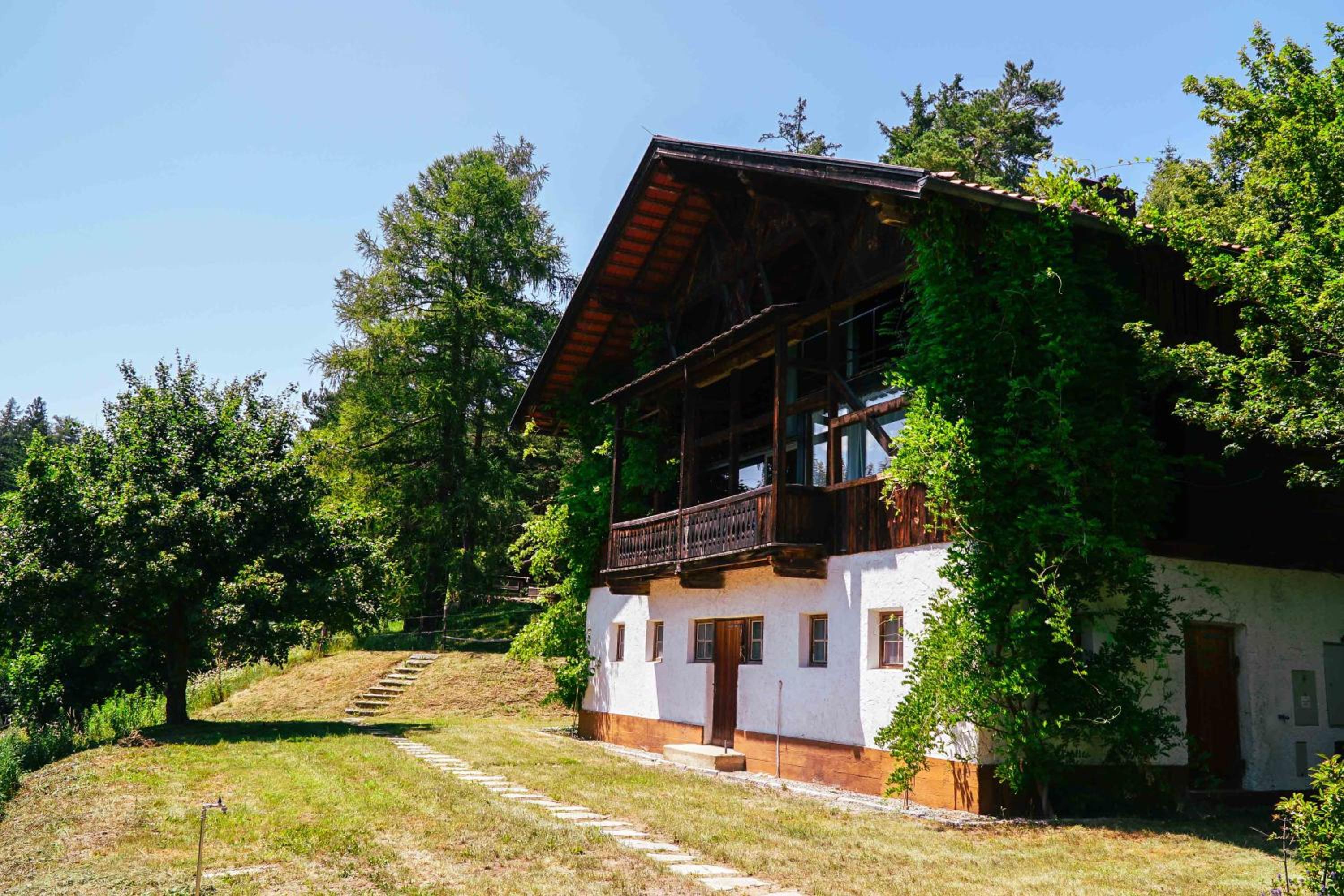 Lansersee Lake Chalet