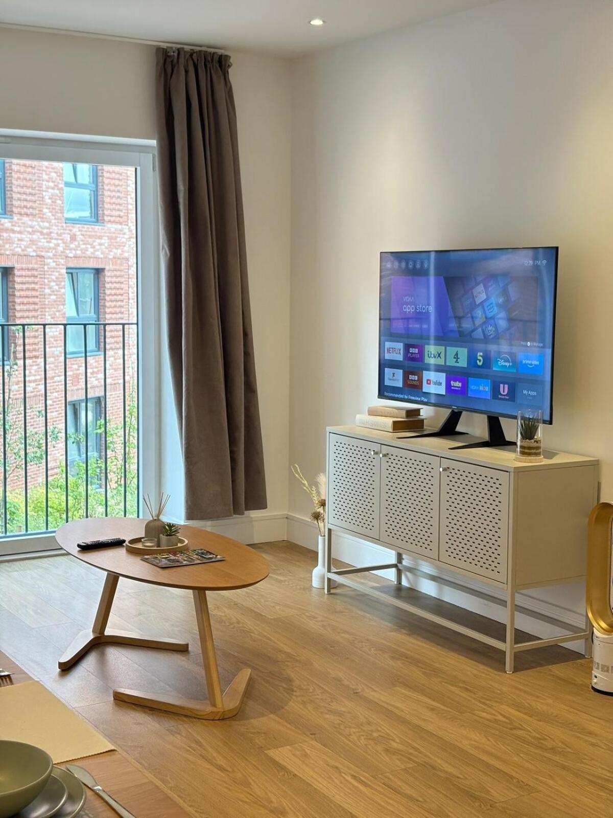 Stylish Luxury 1 Bed Flat at the Heart of Birmingham-Birmingham City Centre -FREE Parking
